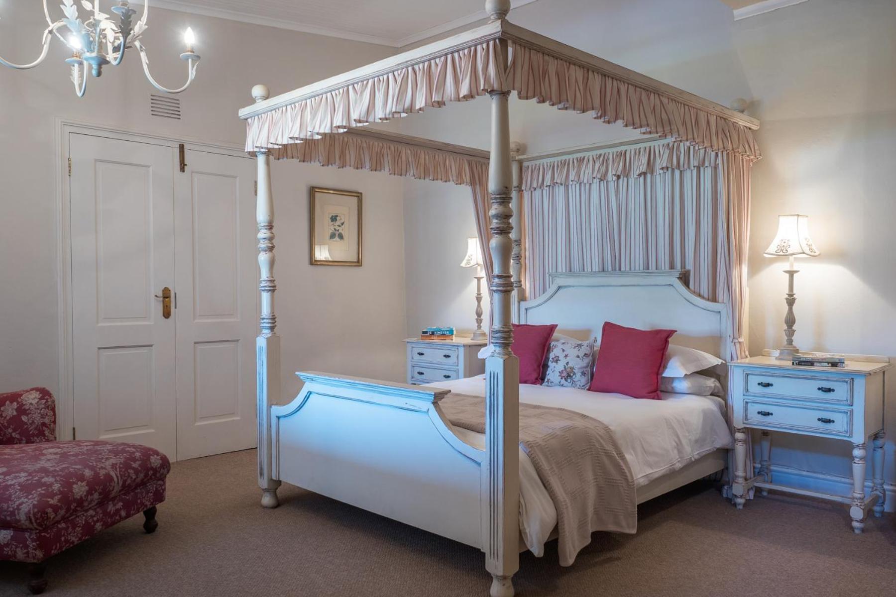 Franschhoek Rose Cottages view 2