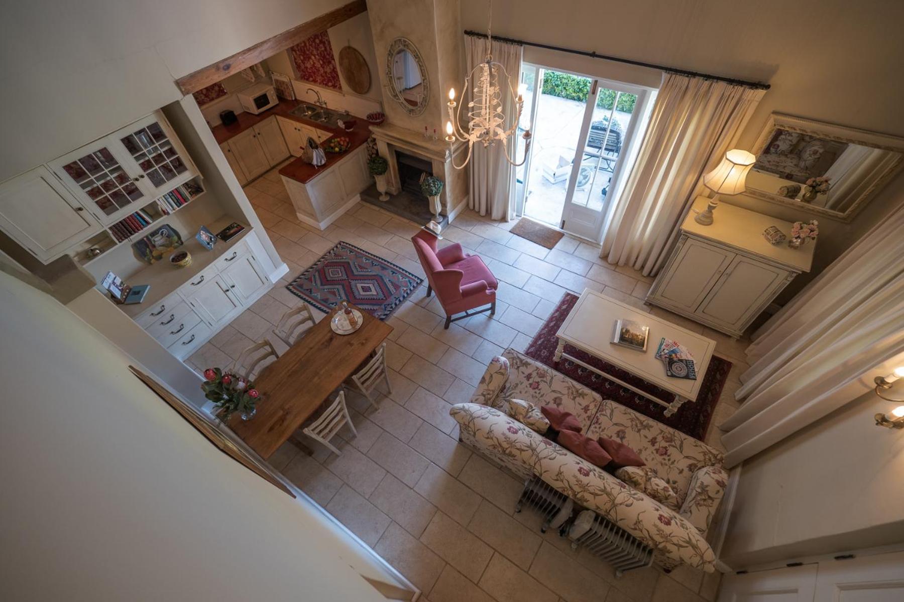 Franschhoek Rose Cottages view 3