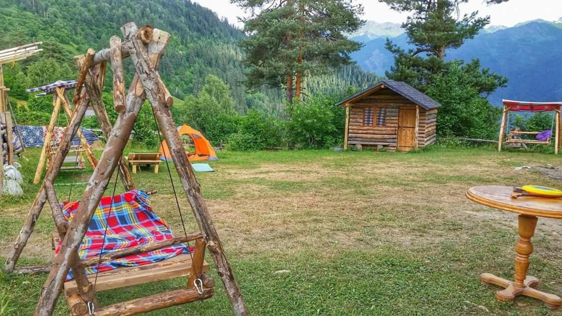 Heshkili huts and cabins Svaneti