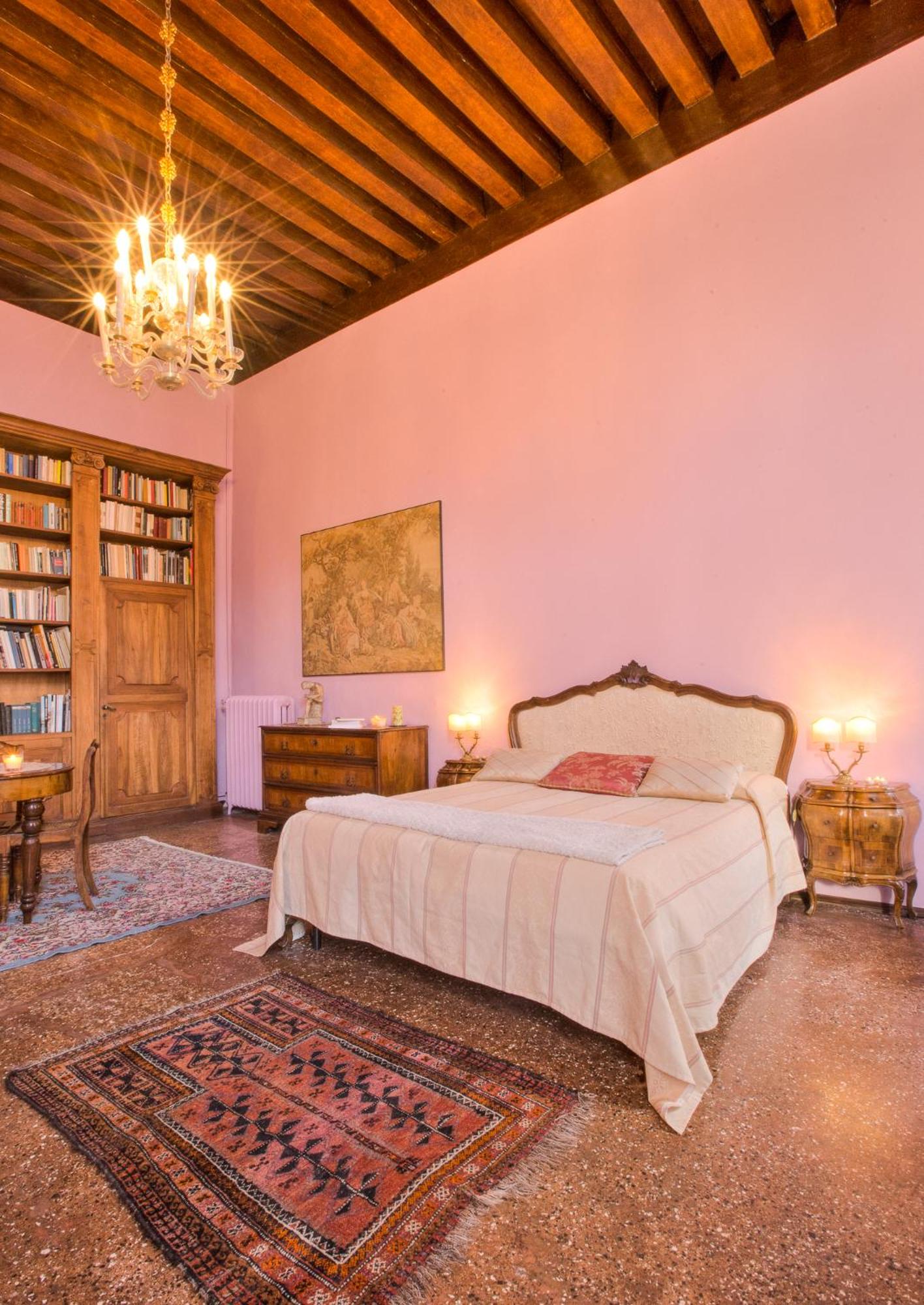 Ca' della Corte Flats