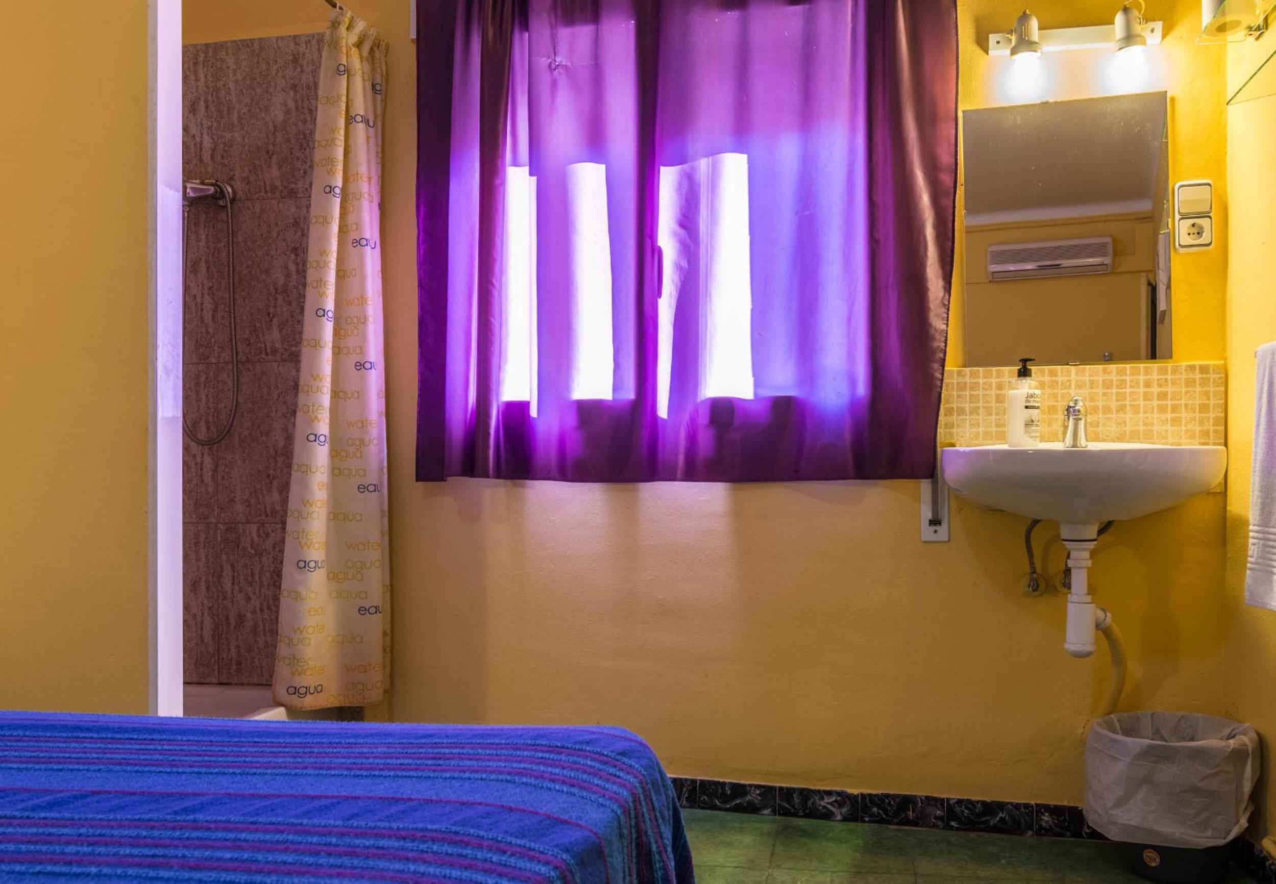 Hostal Urgell