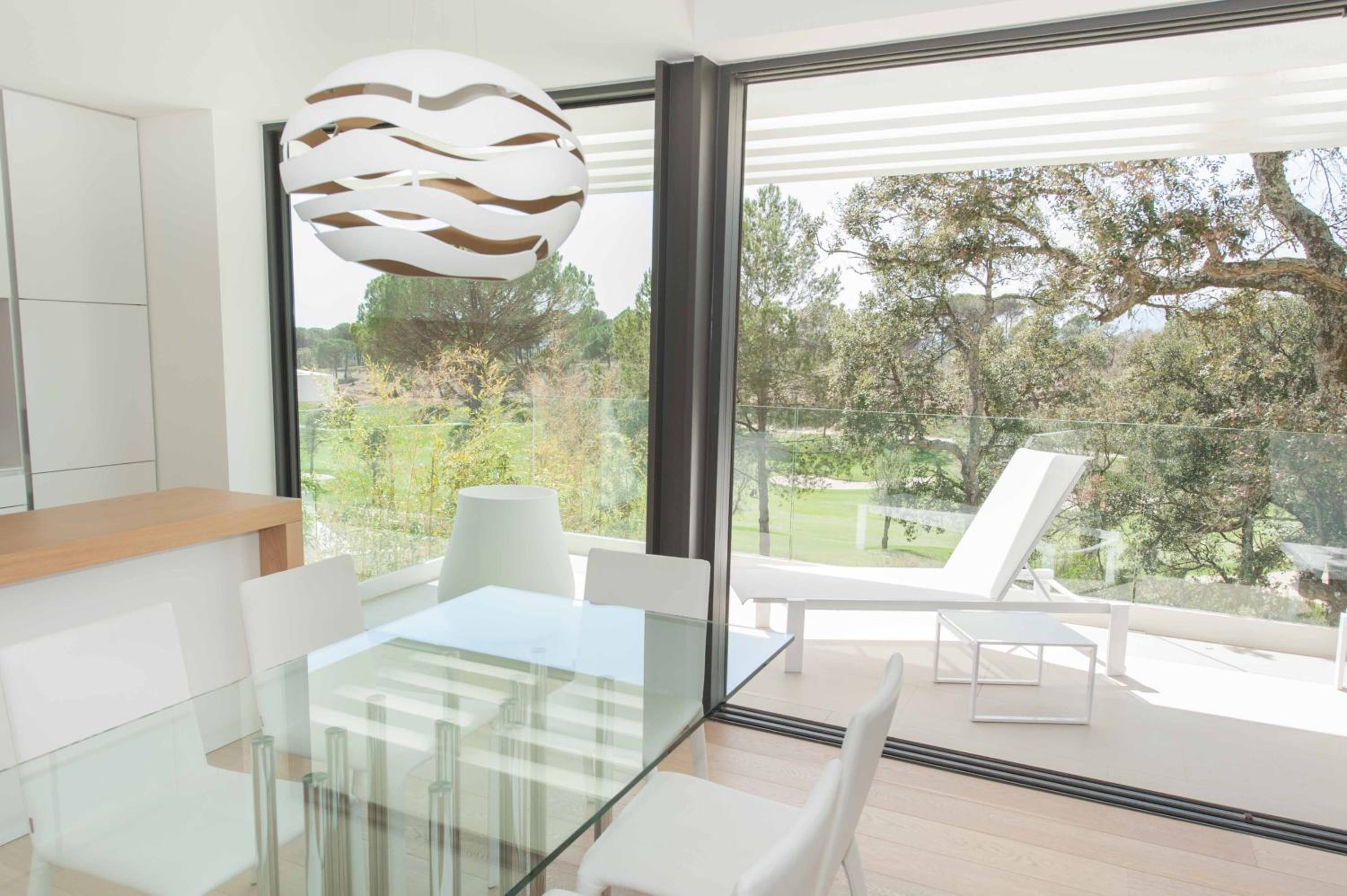 Holiday Rentals at Camiral, a Quinta do Lago Resort