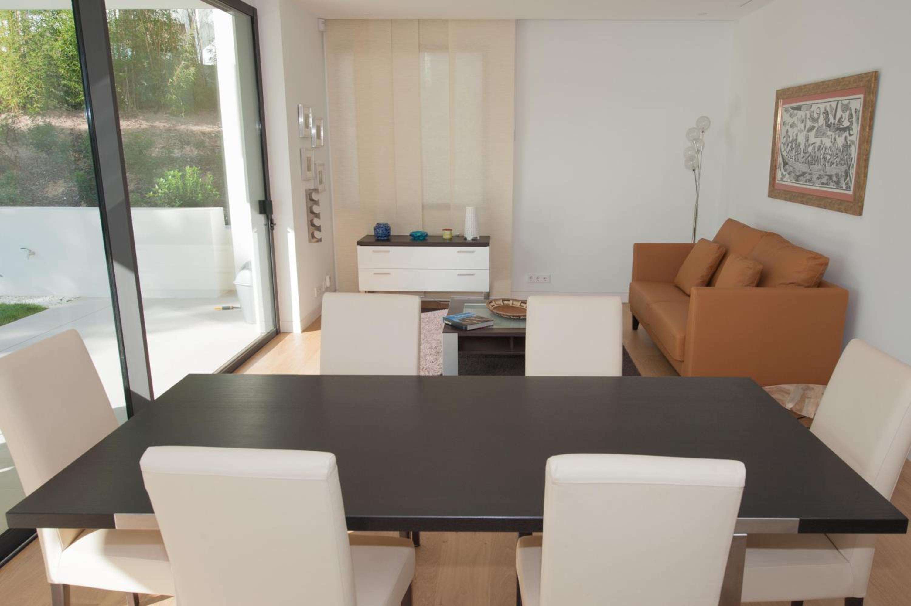 Holiday Rentals at Camiral, a Quinta do Lago Resort
