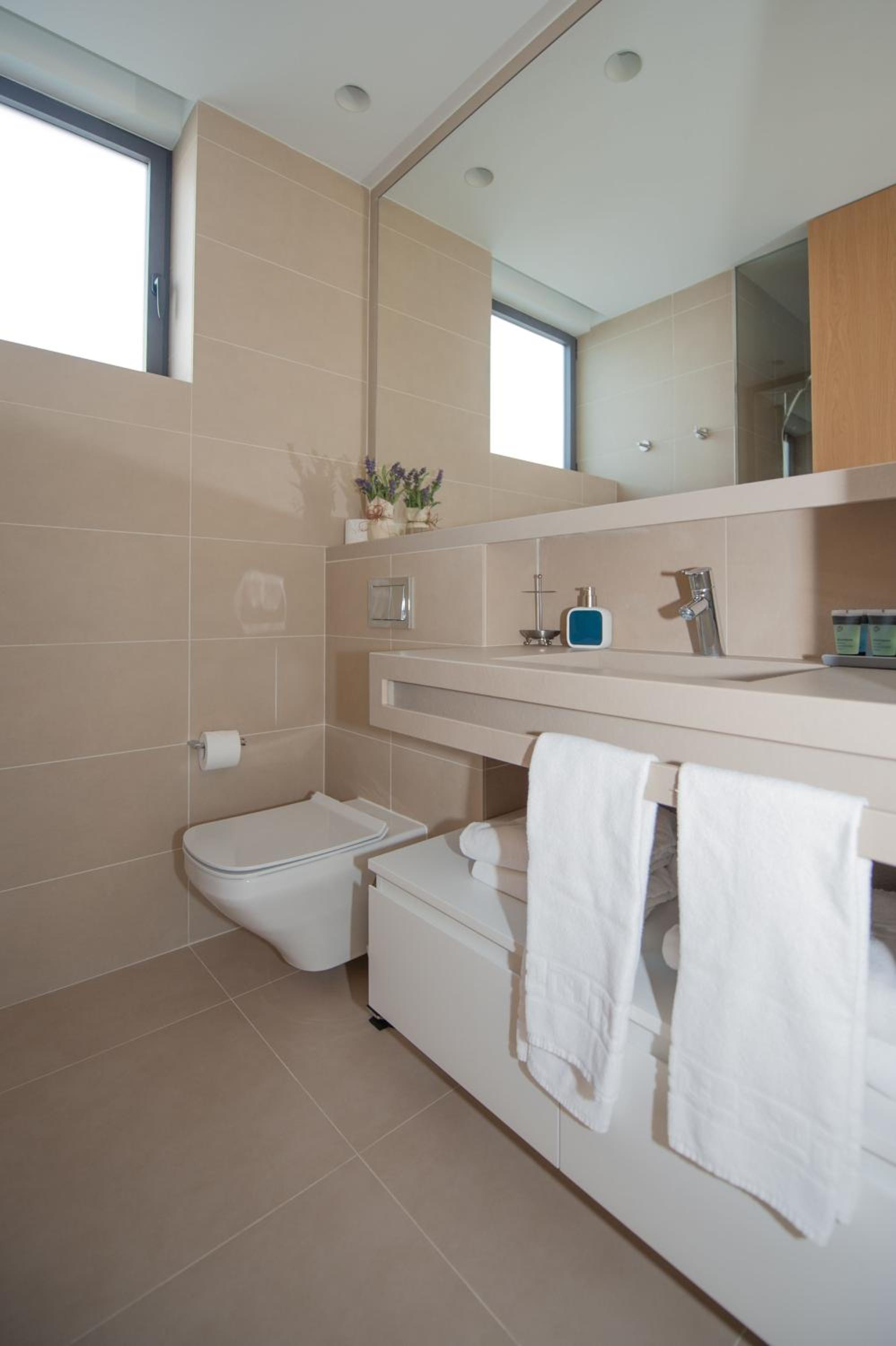 Holiday Rentals at Camiral, a Quinta do Lago Resort