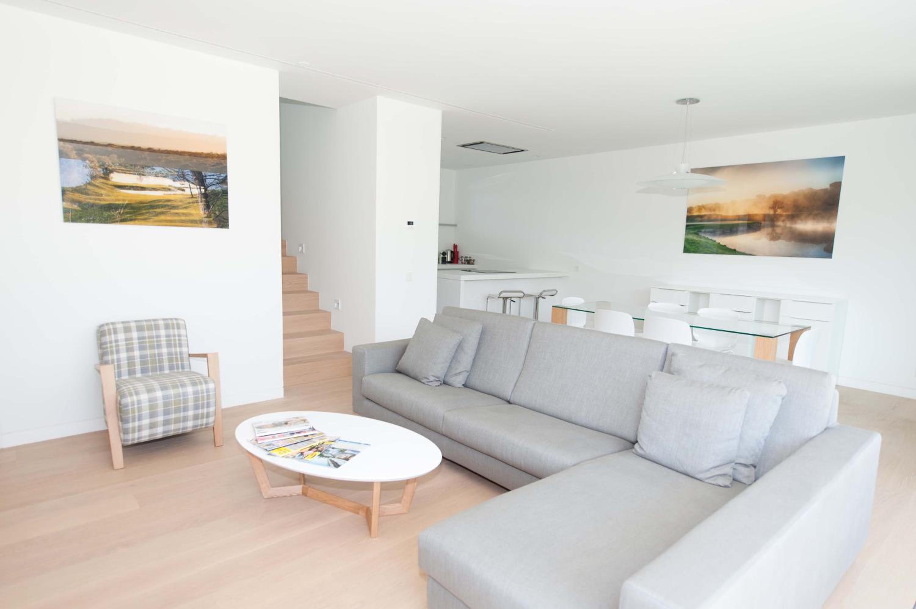 Holiday Rentals at Camiral, a Quinta do Lago Resort
