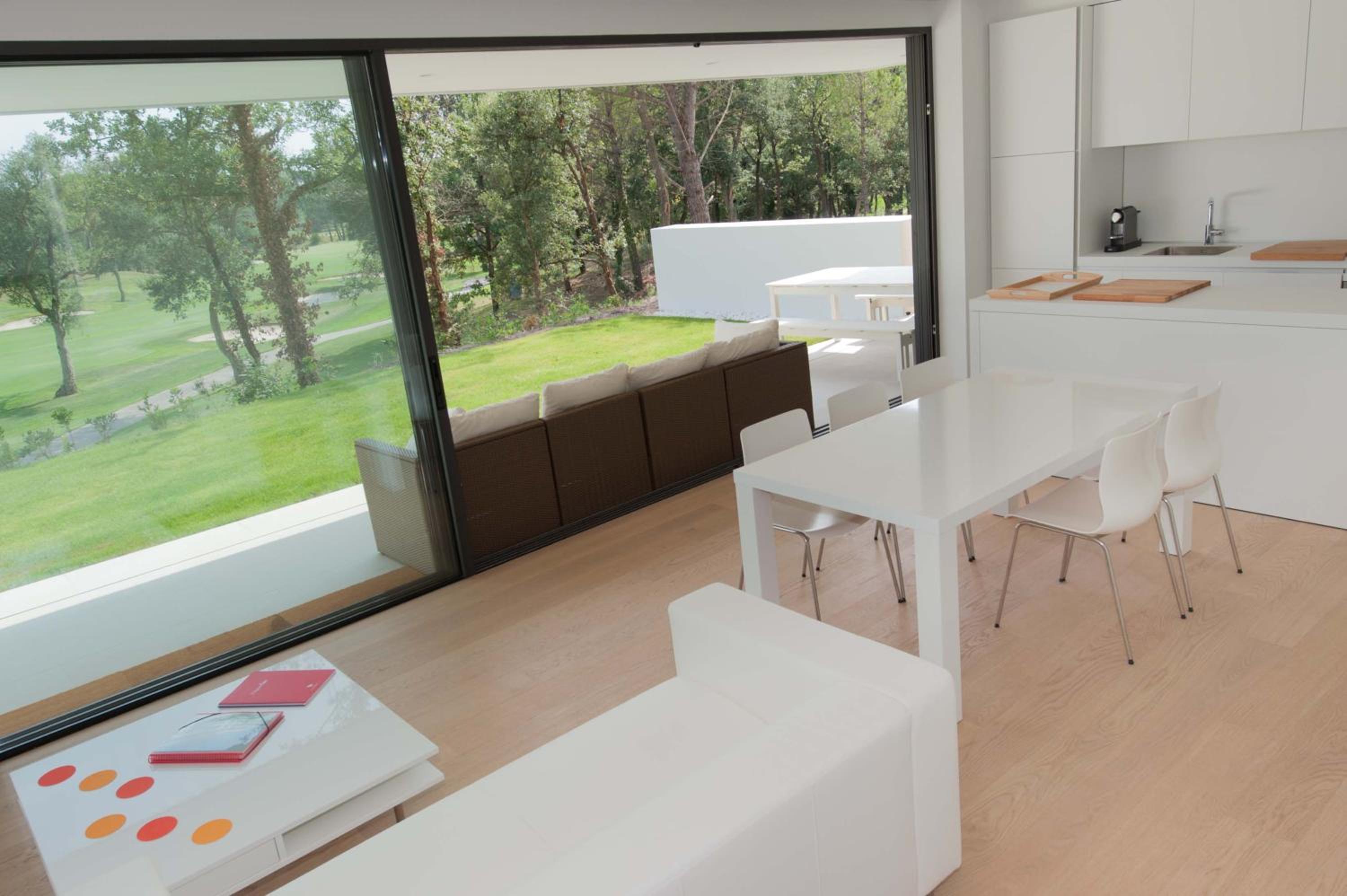 Holiday Rentals at Camiral, a Quinta do Lago Resort