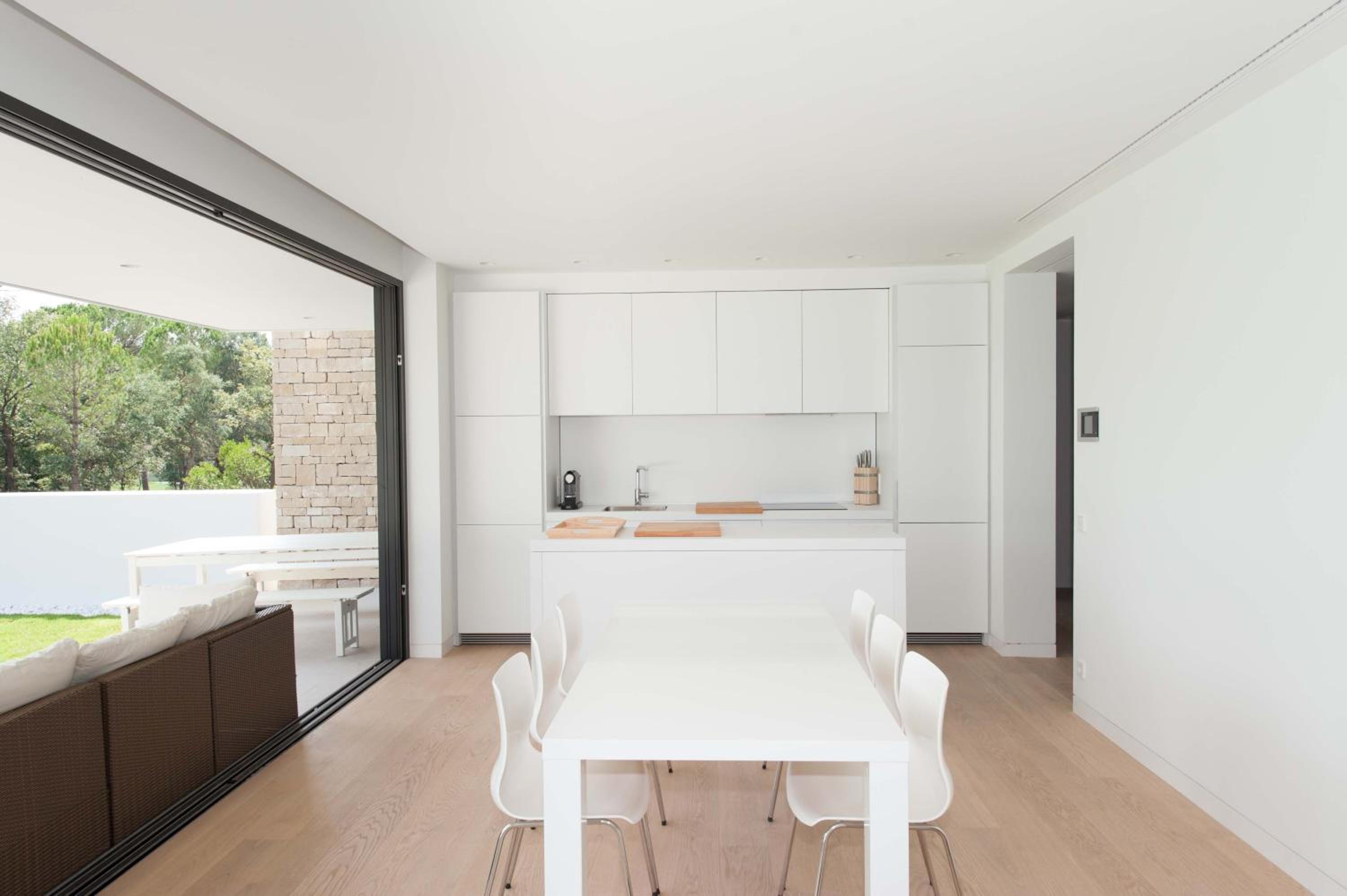 Holiday Rentals at Camiral, a Quinta do Lago Resort