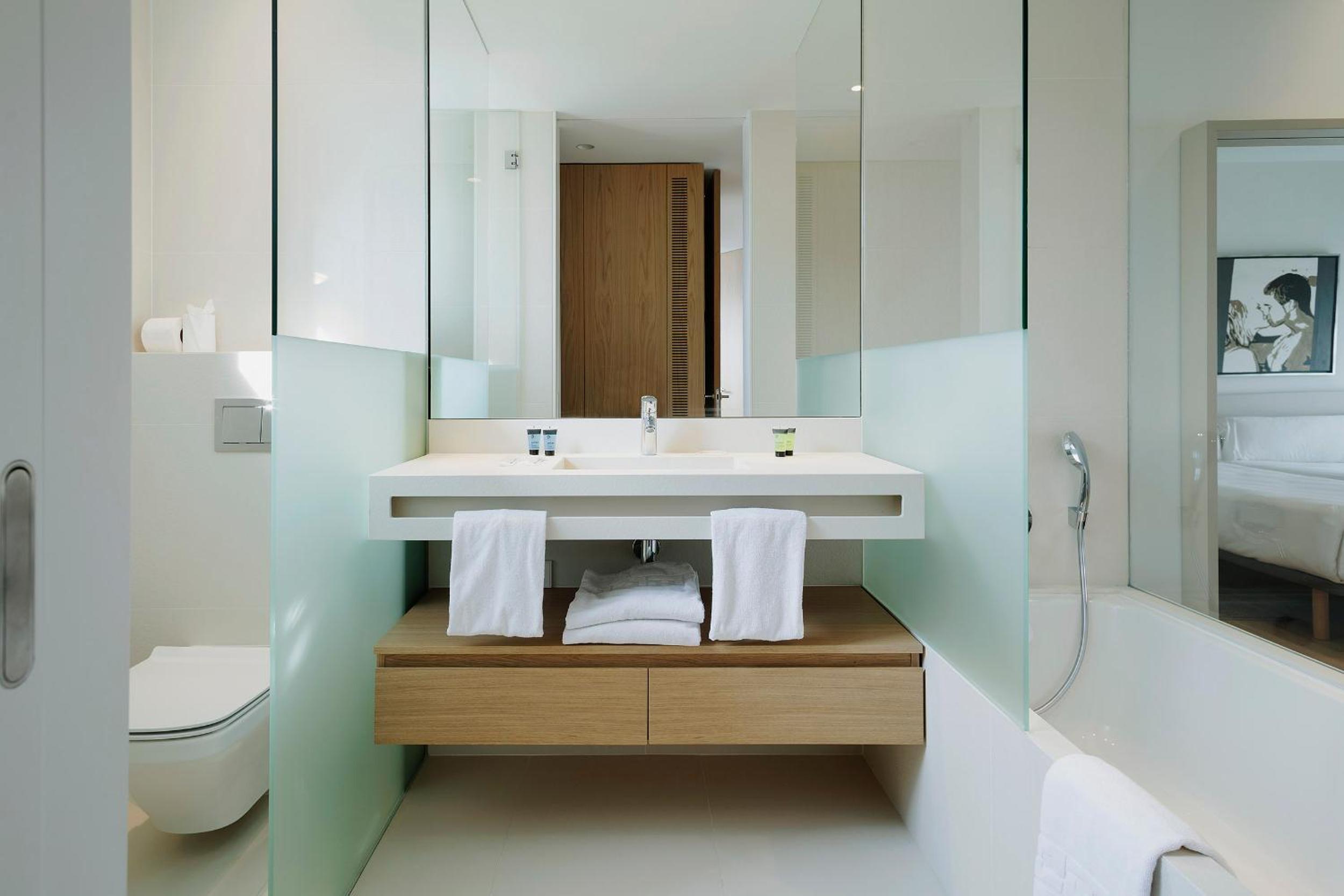 Holiday Rentals at Camiral, a Quinta do Lago Resort