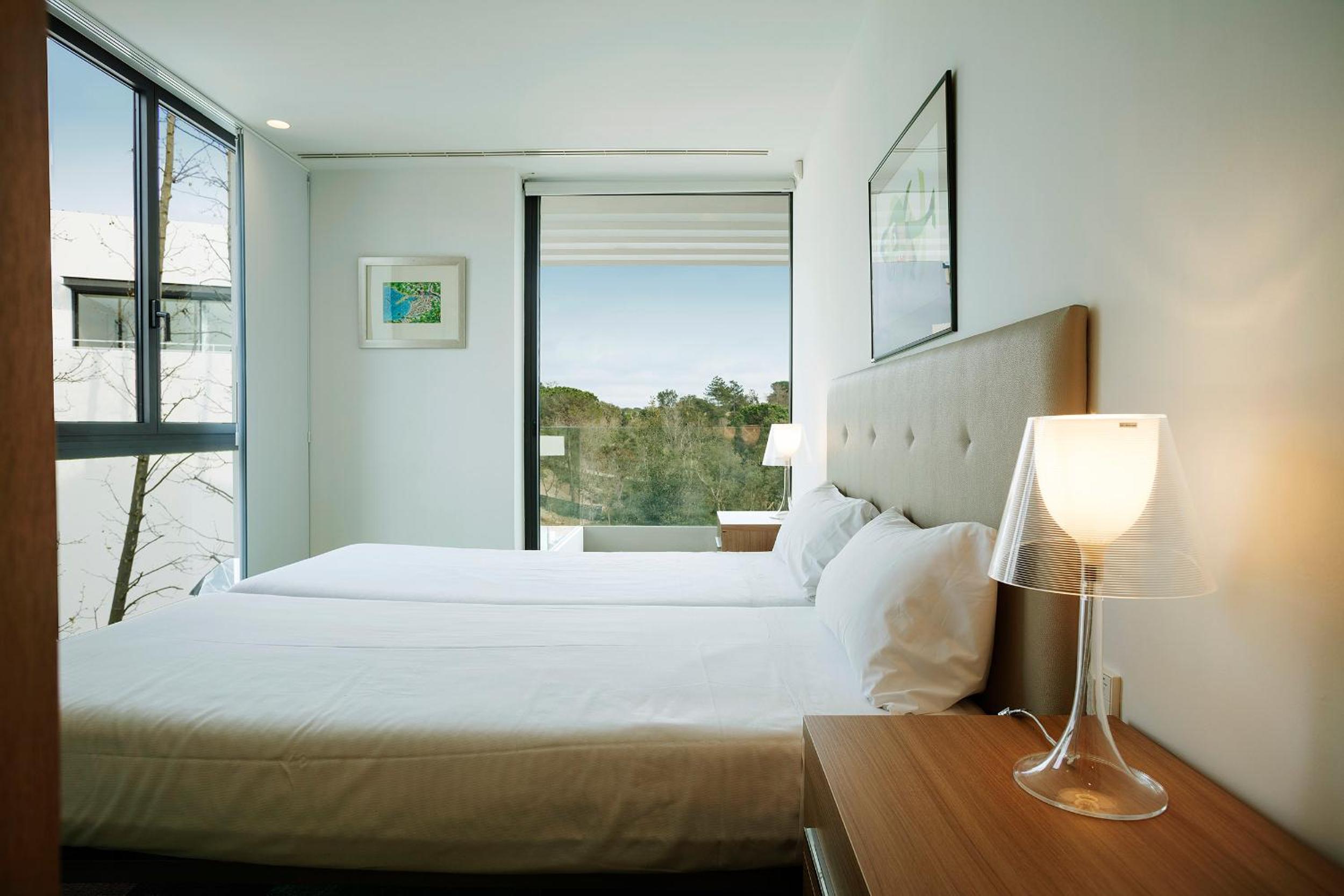 Holiday Rentals at Camiral, a Quinta do Lago Resort