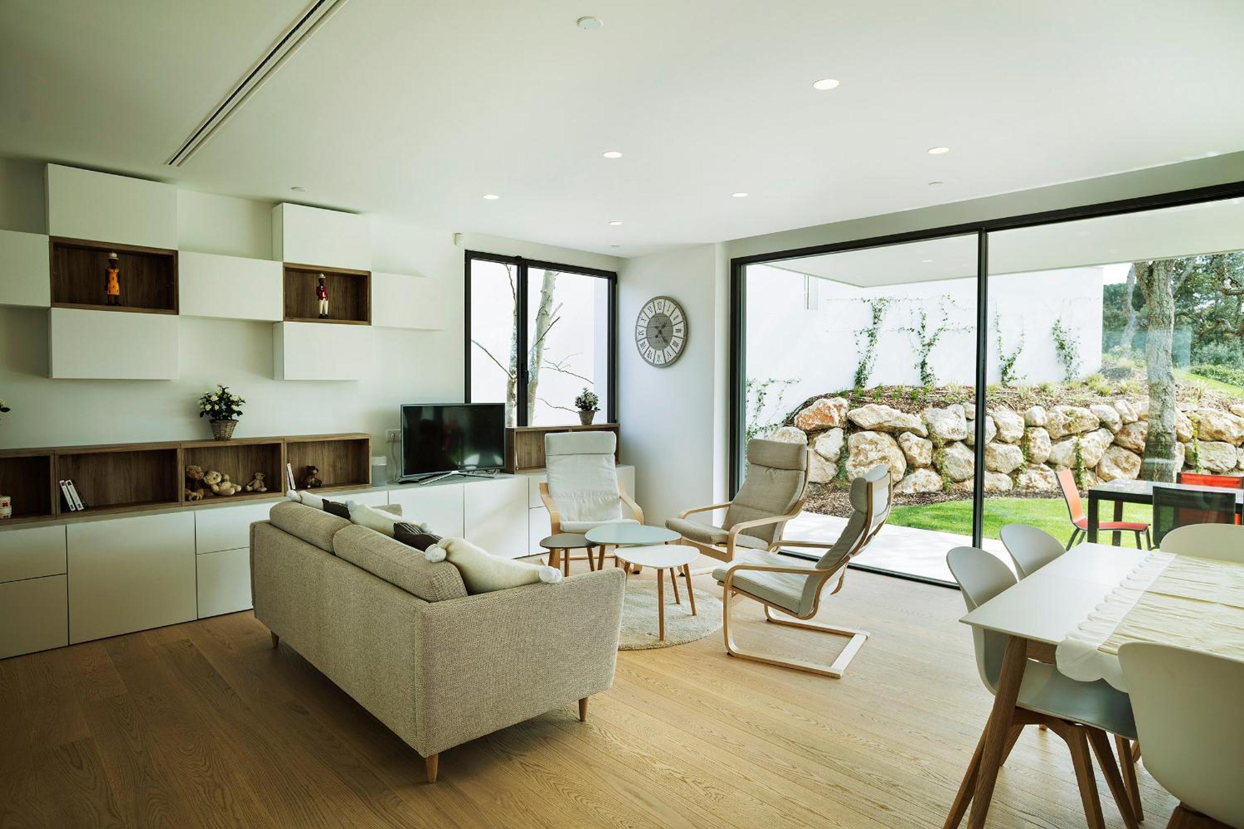 Holiday Rentals at Camiral, a Quinta do Lago Resort