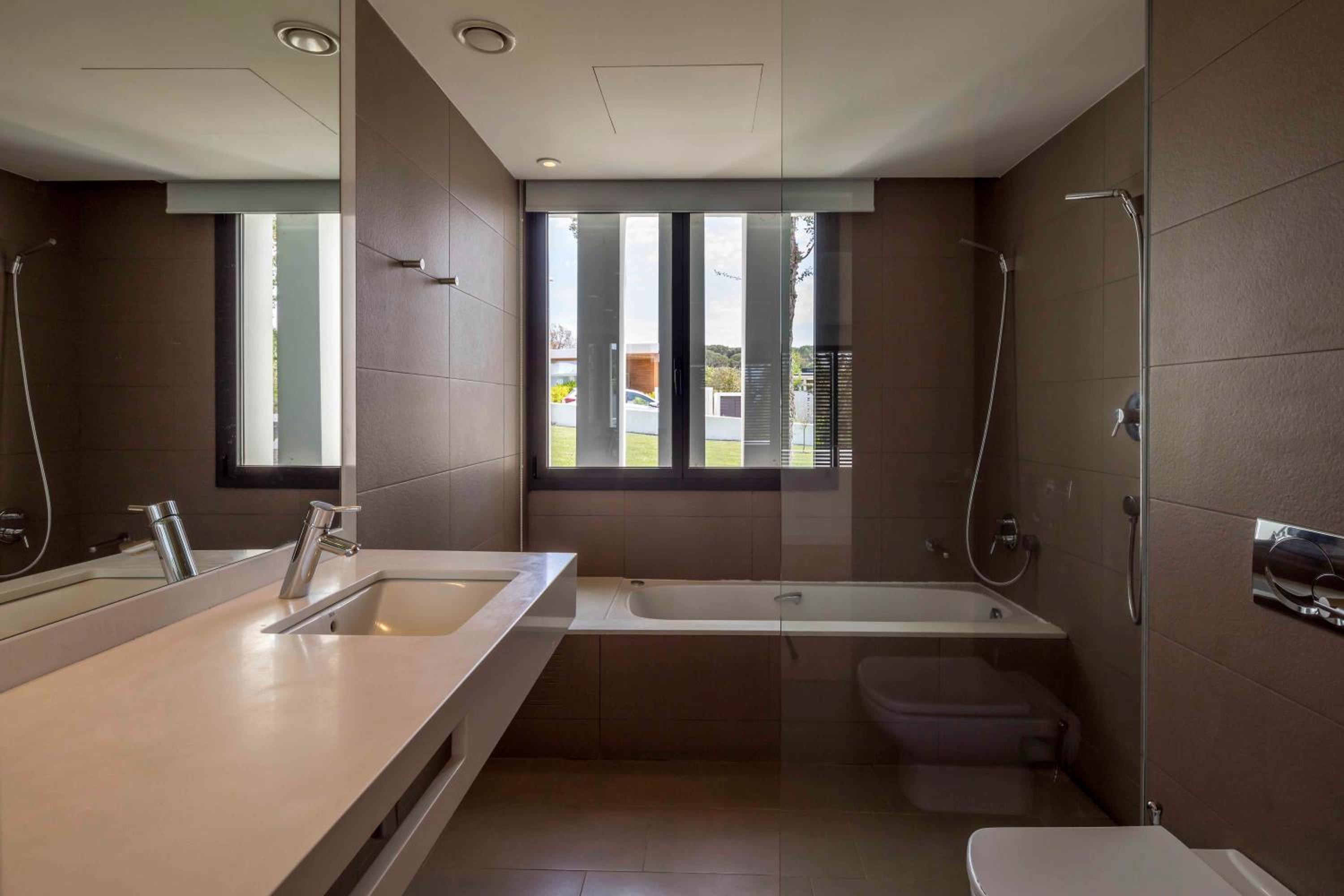 Holiday Rentals at Camiral, a Quinta do Lago Resort