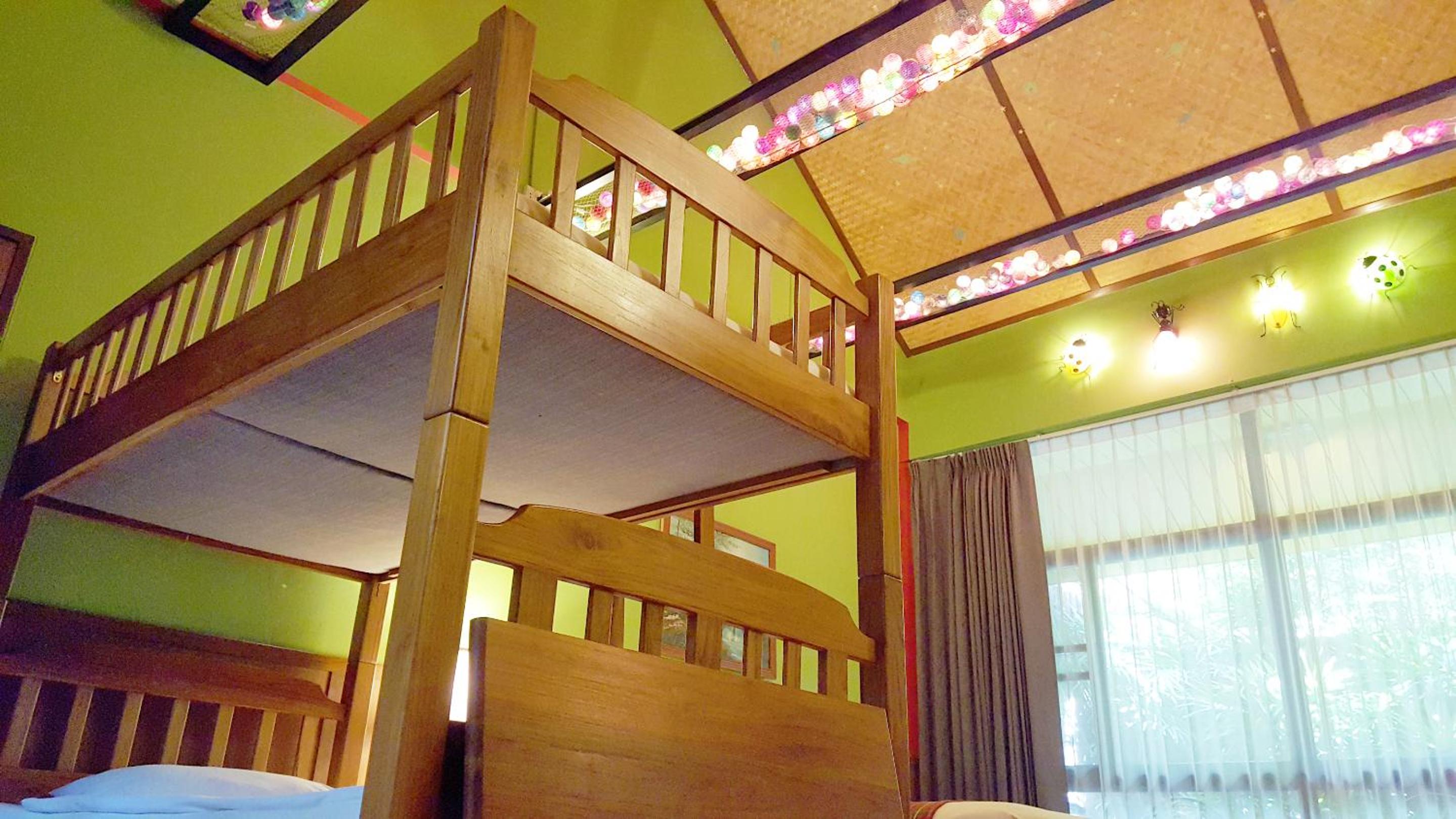 Birds and Bees Resort