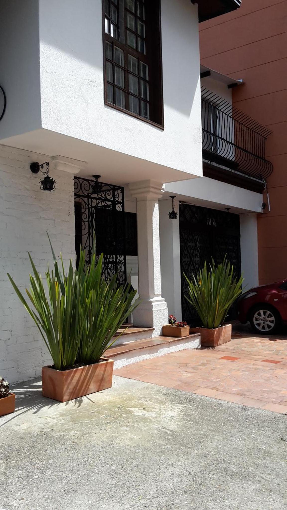 Casa Prada Bed & Breakfast