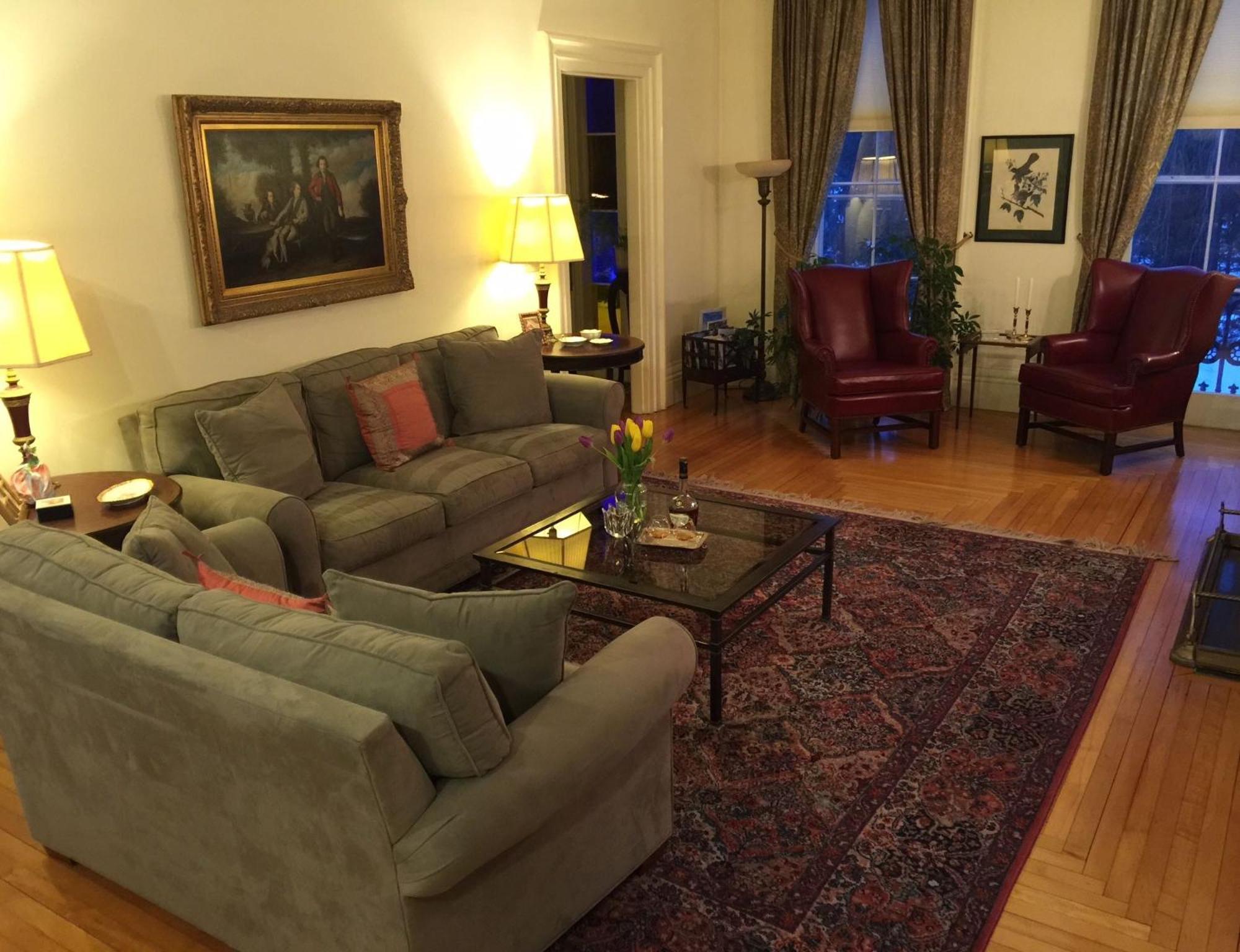 lounge