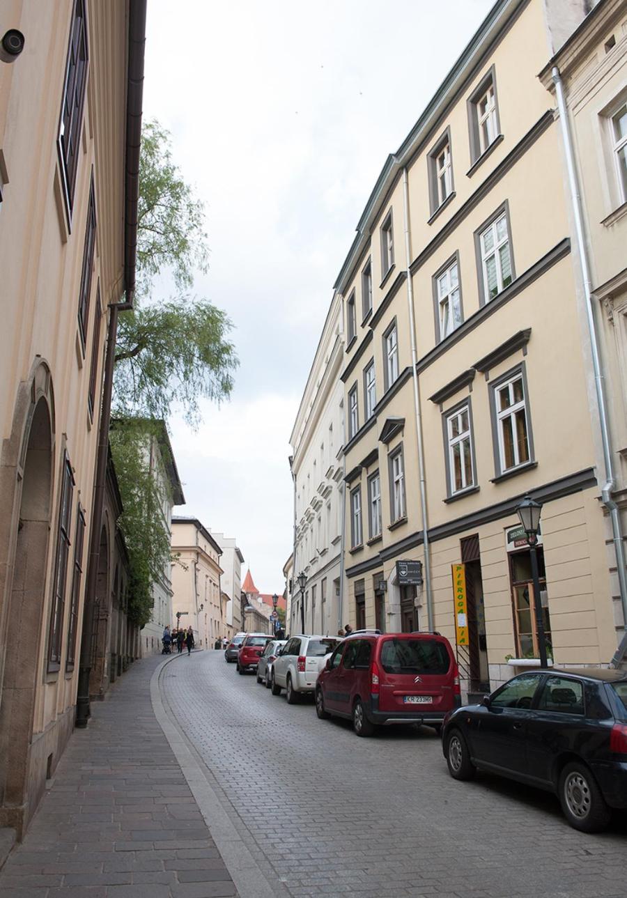 Photo 33