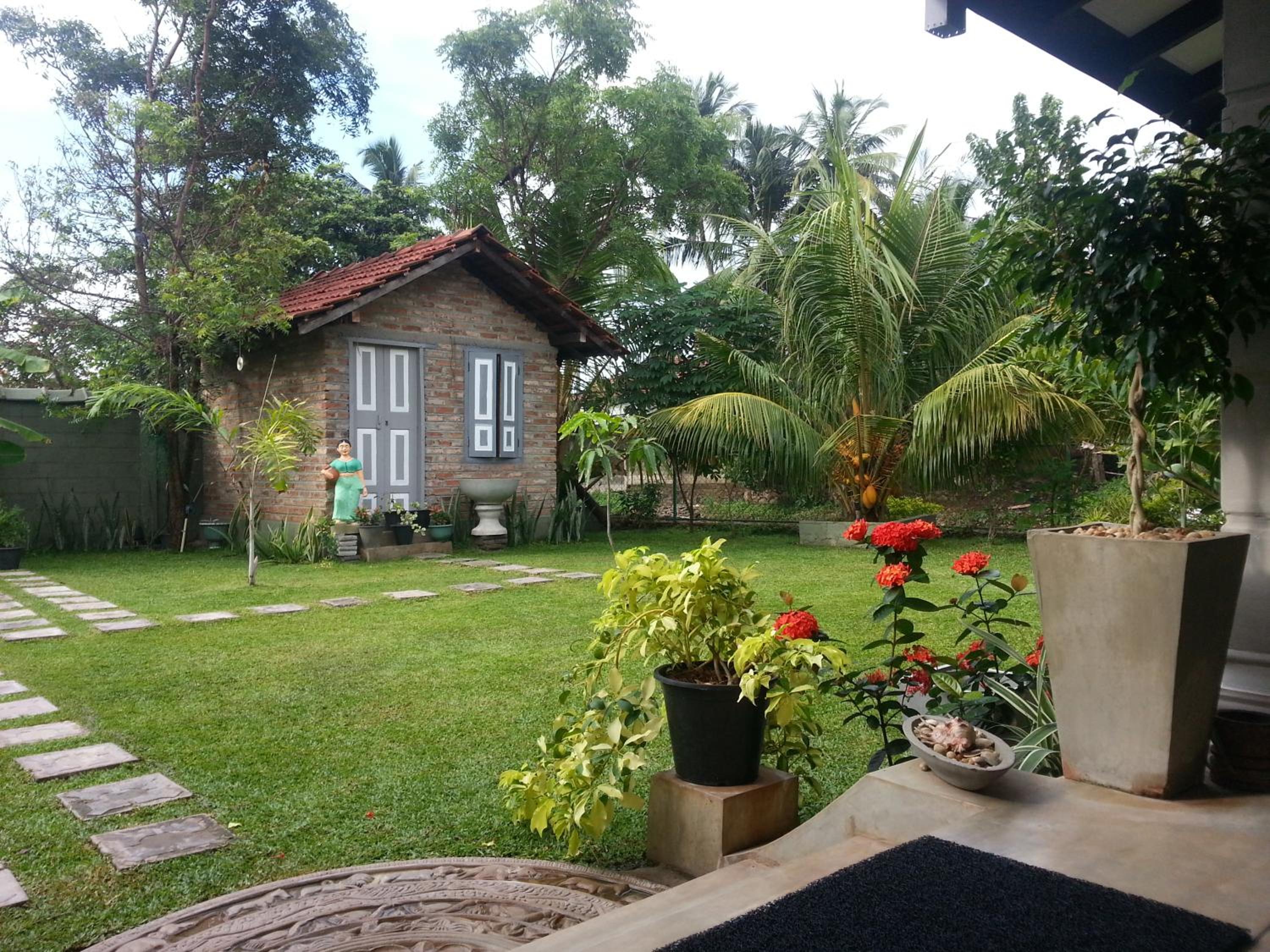 Green Wood Villa Negombo