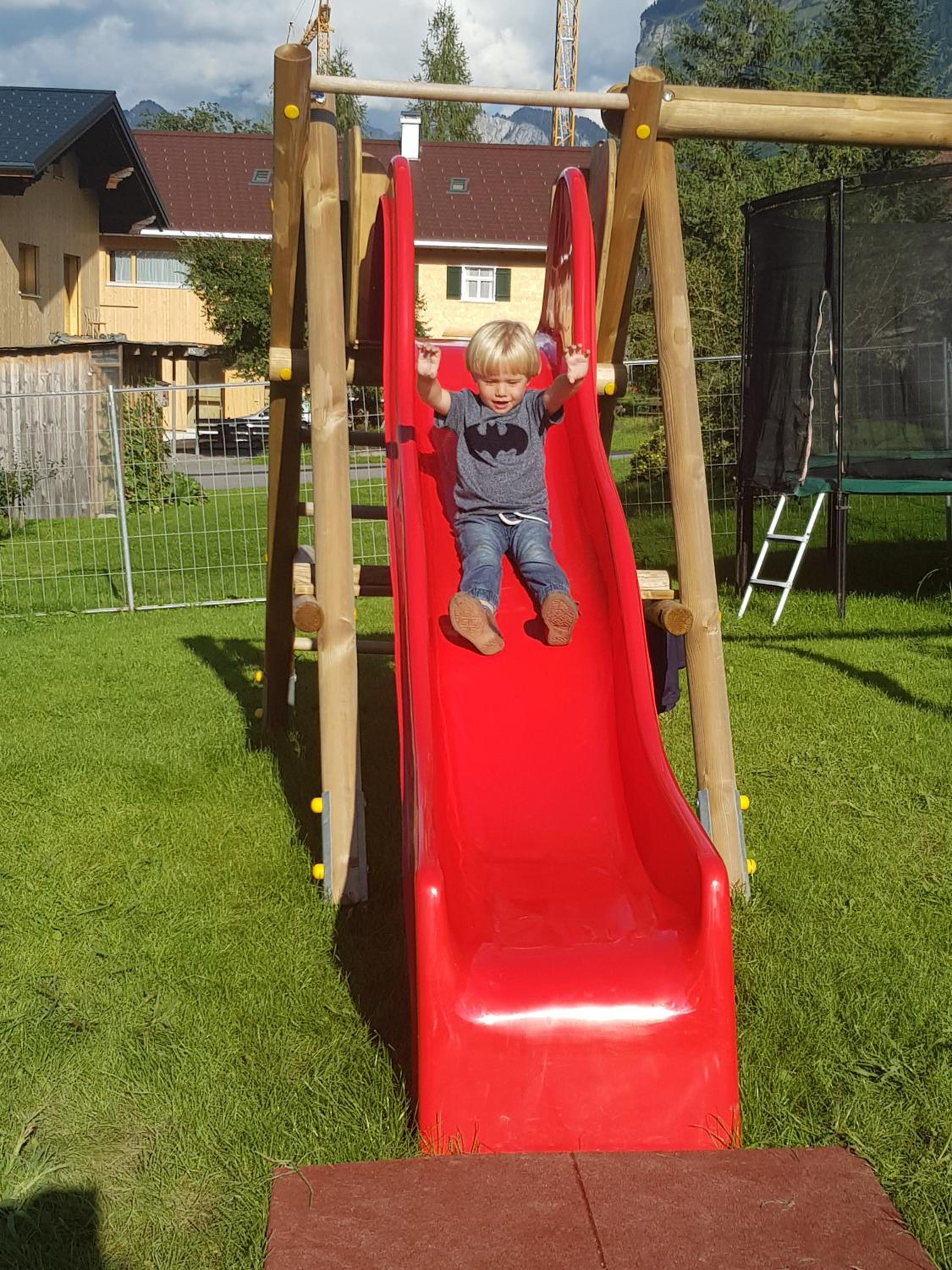 Photo 25