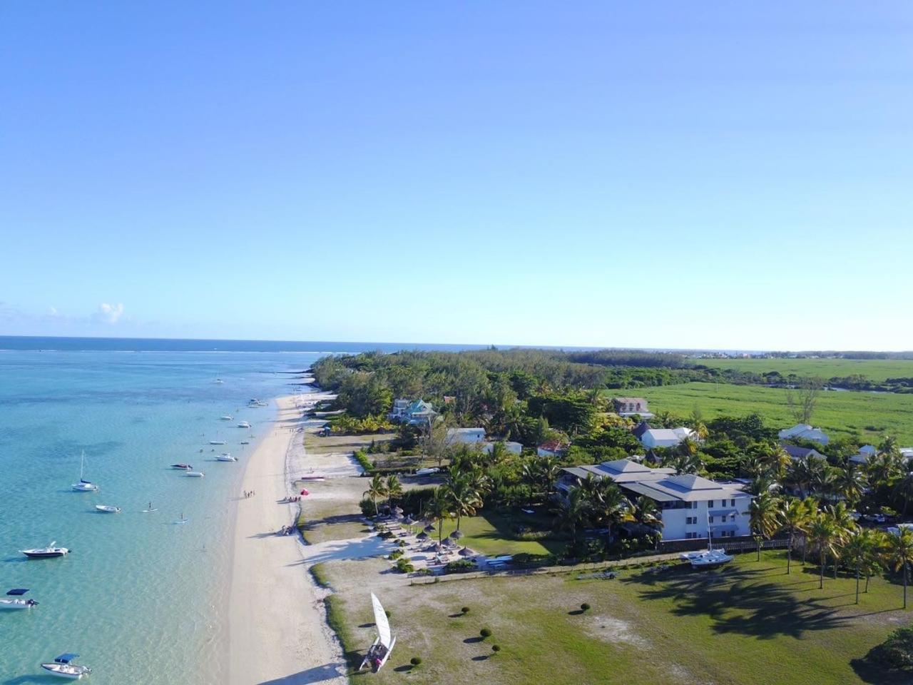 Paradise Beach Luxury Beachfront Apartment Pointe d'Esny, photo 3