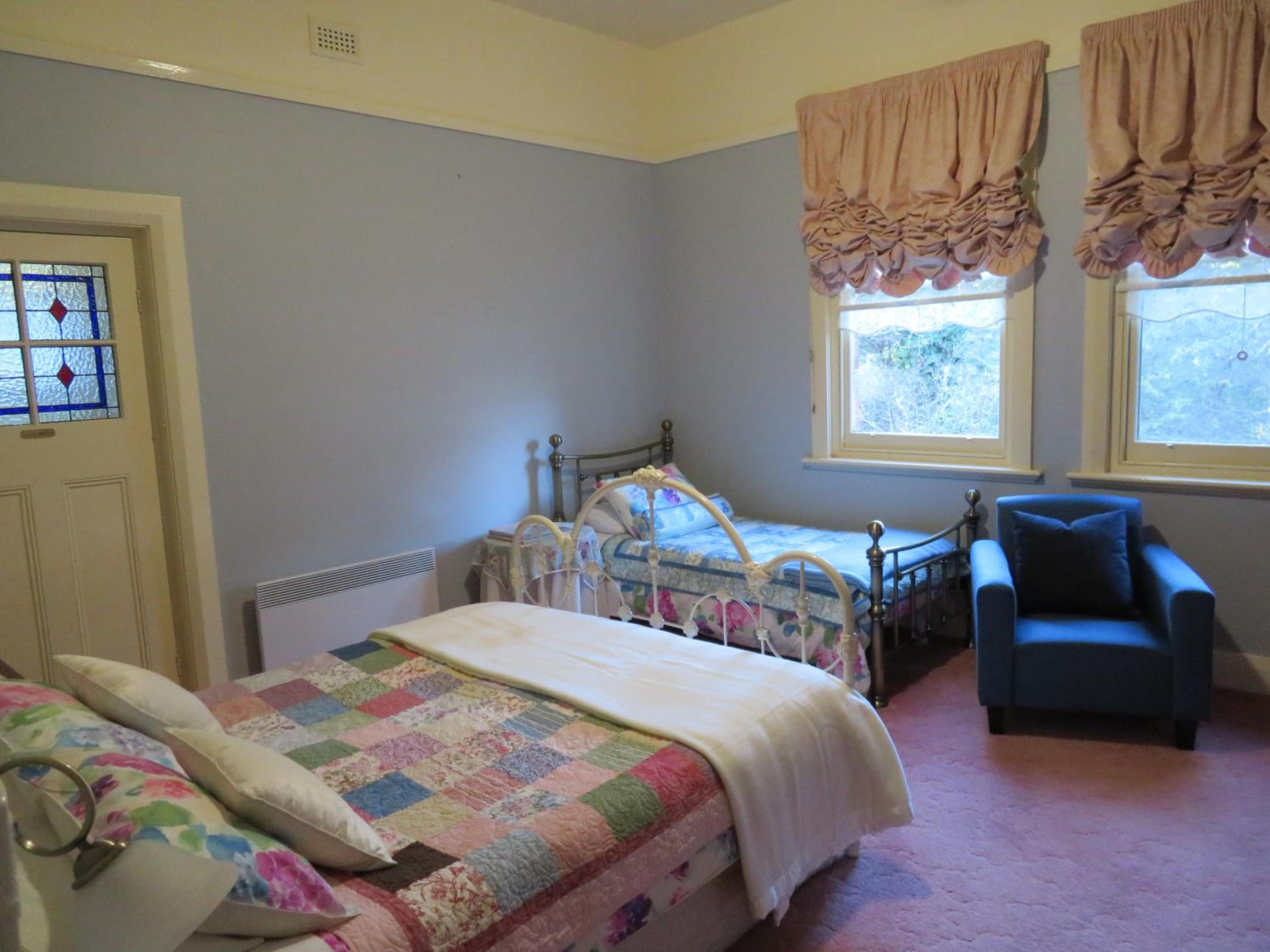 Donalea 2 Bedroom Riverview Apartment