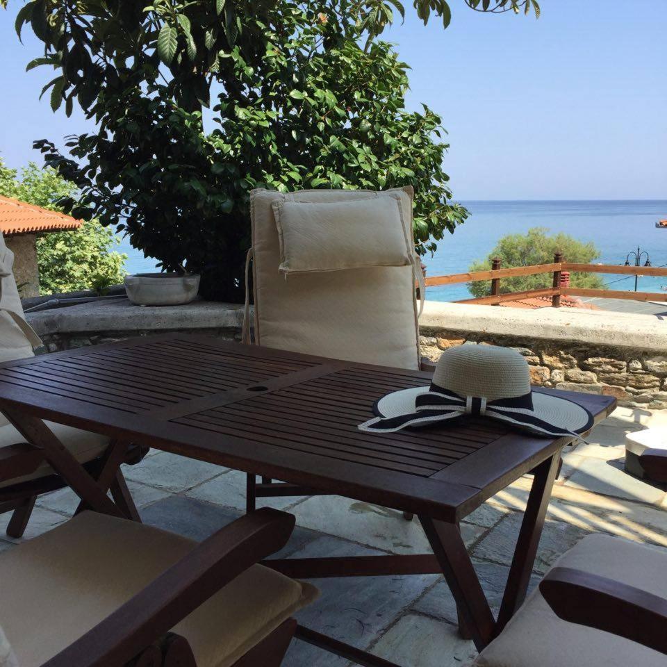 House Smaragdi view 3