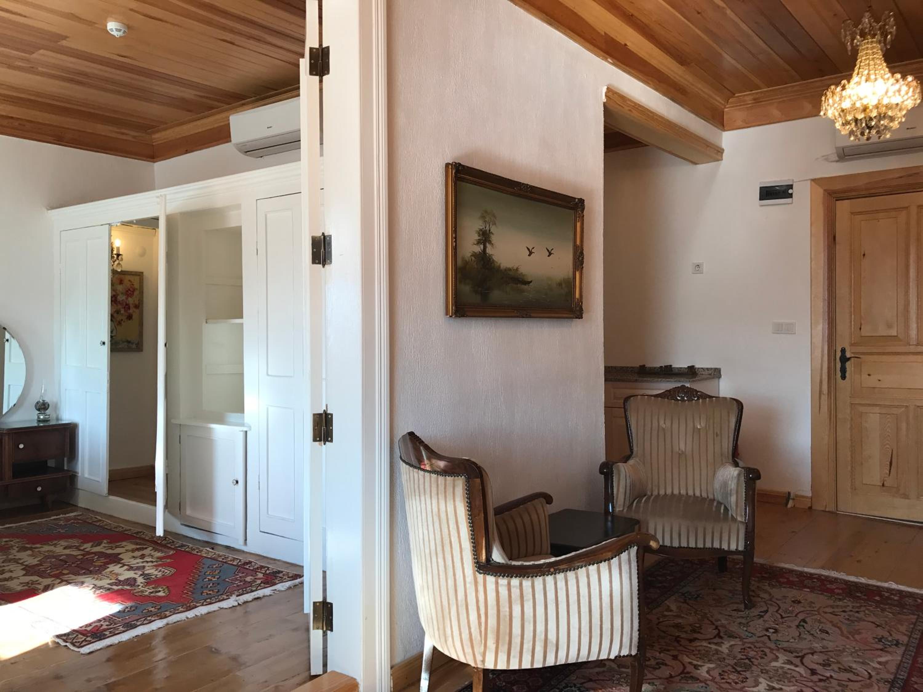 Dutlu Konak - Image 130