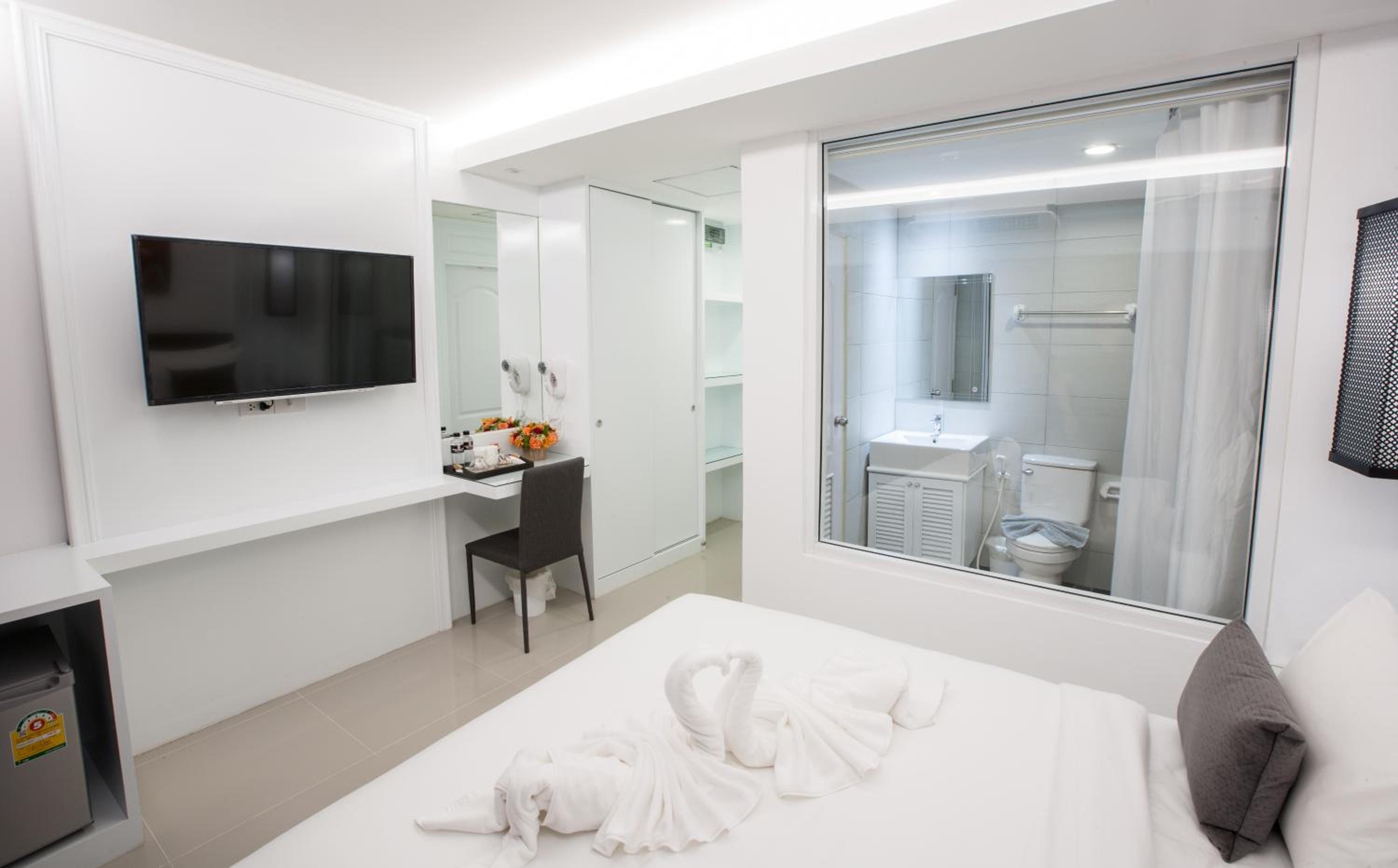 Chiangmai Midpoint Activity Hostel