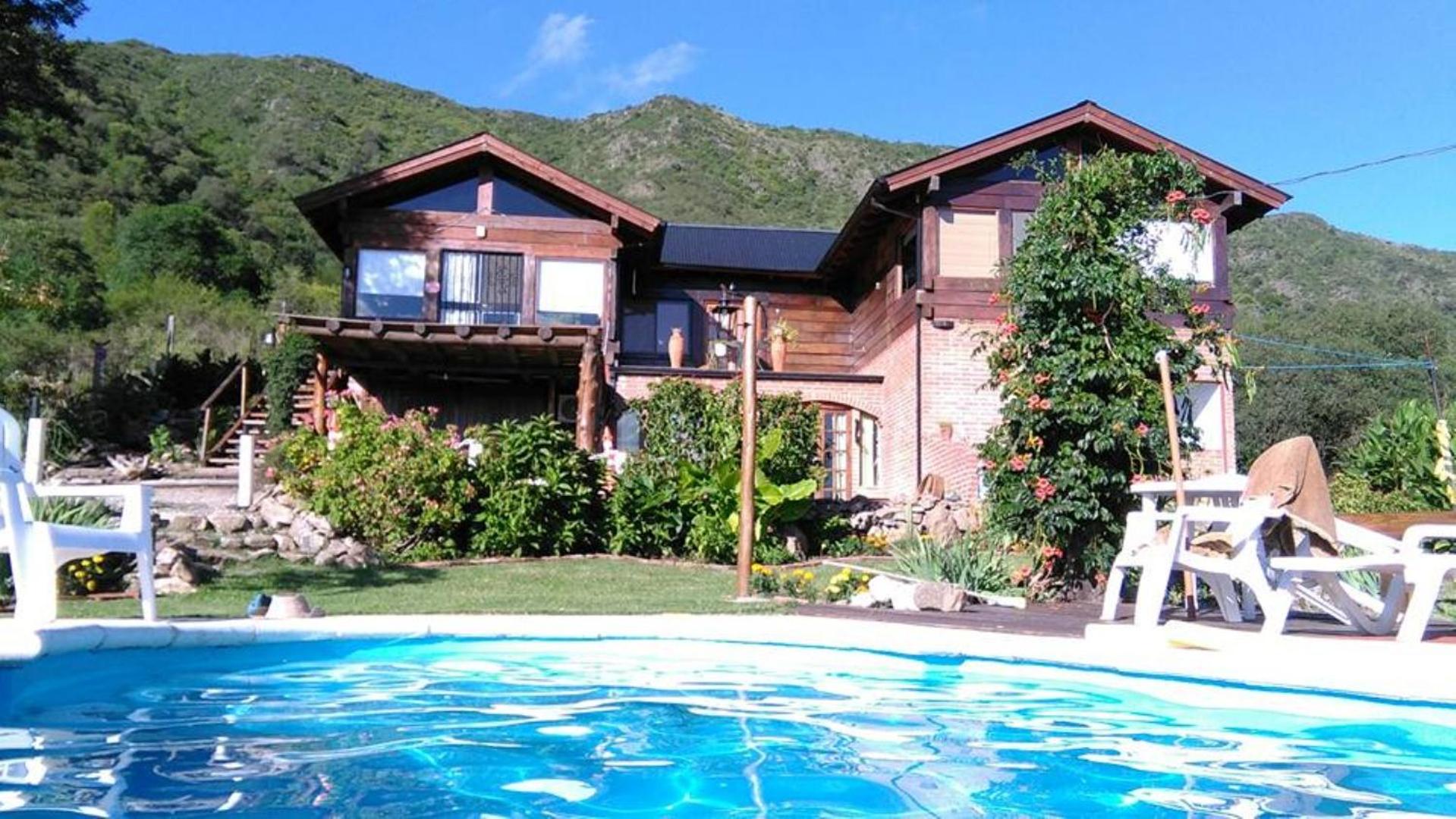 Hotel Balcon Al Paradiso - Image 1