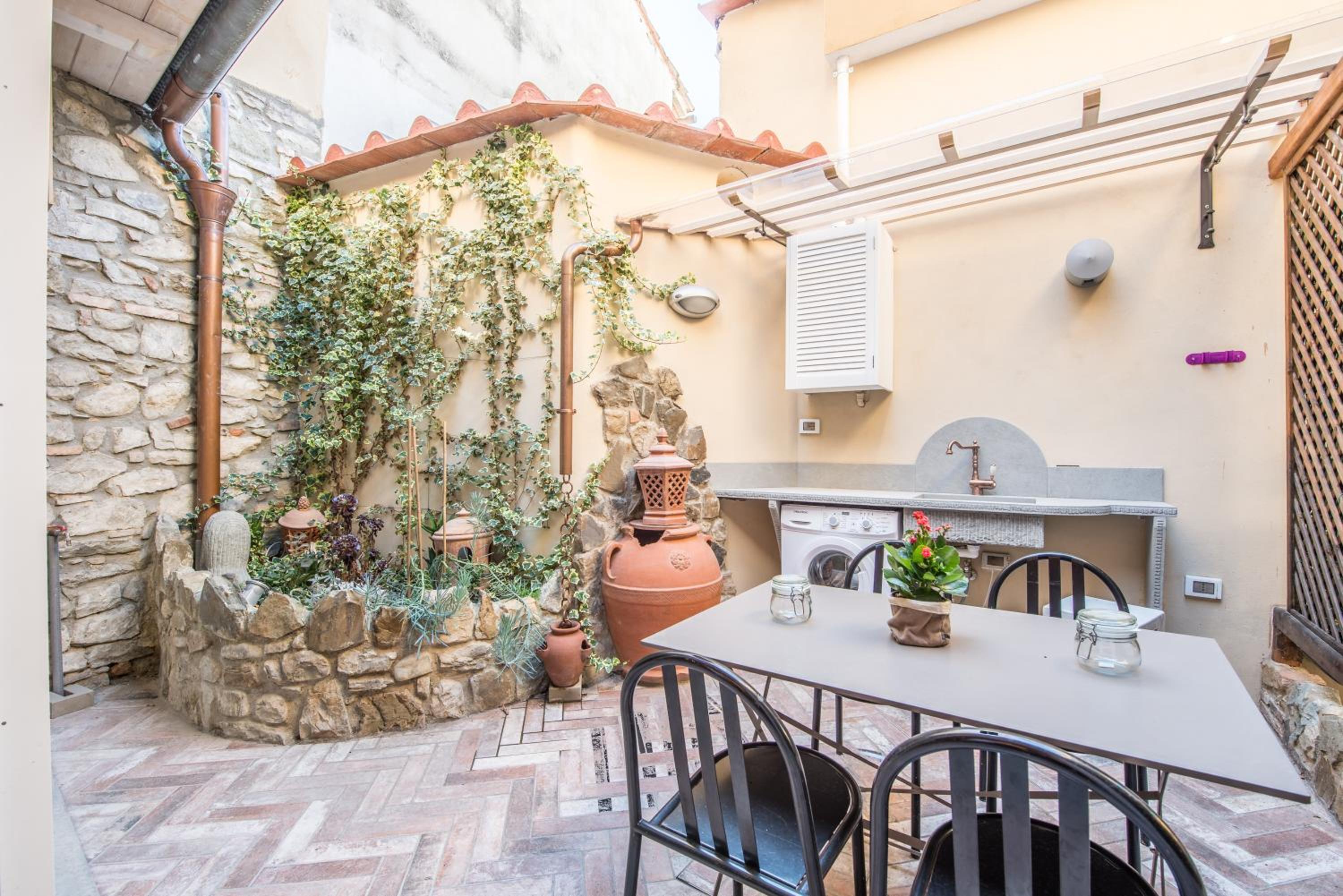 Giglio Apartments by Mmega