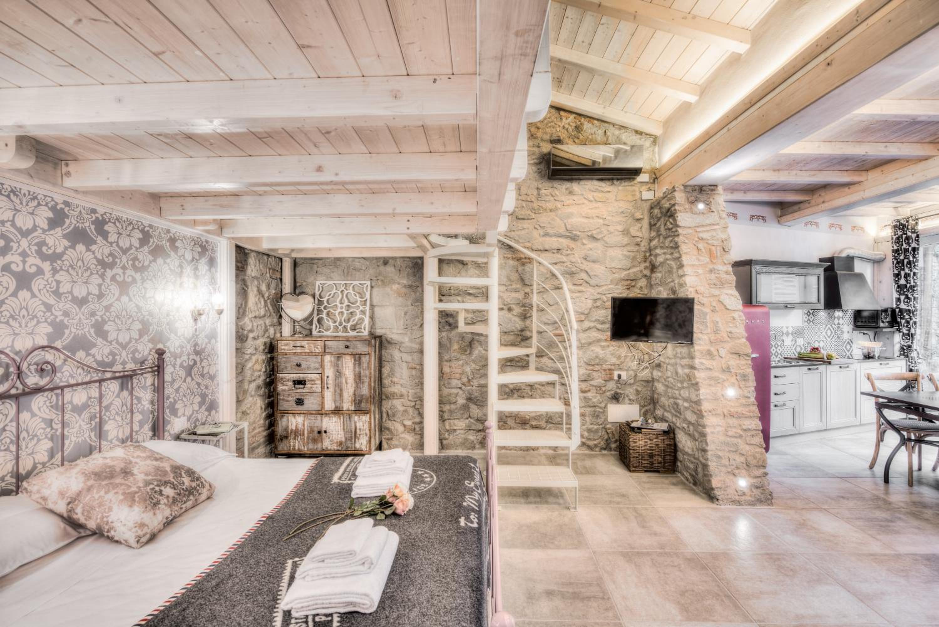 Giglio Apartments by Mmega