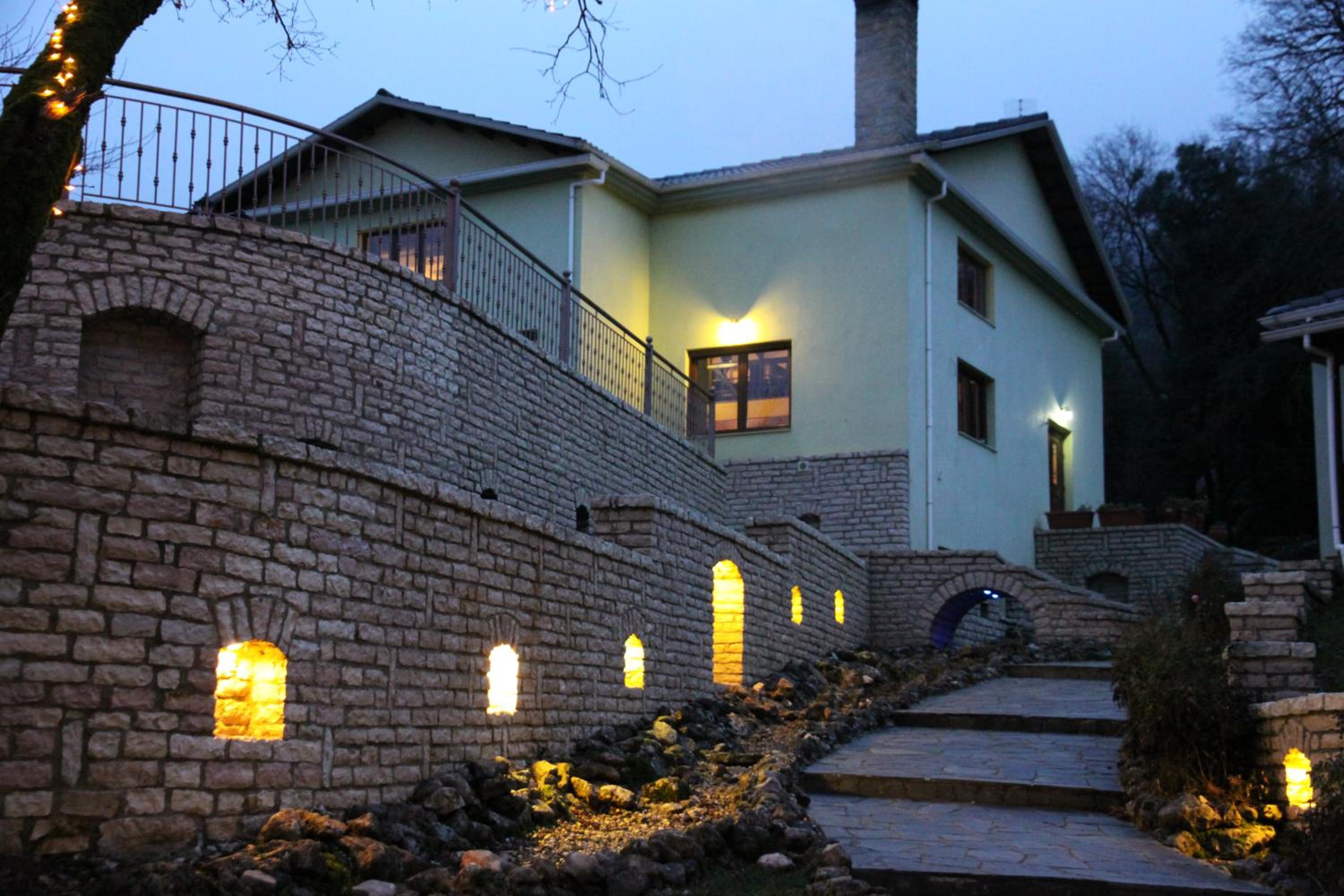 Photo 14