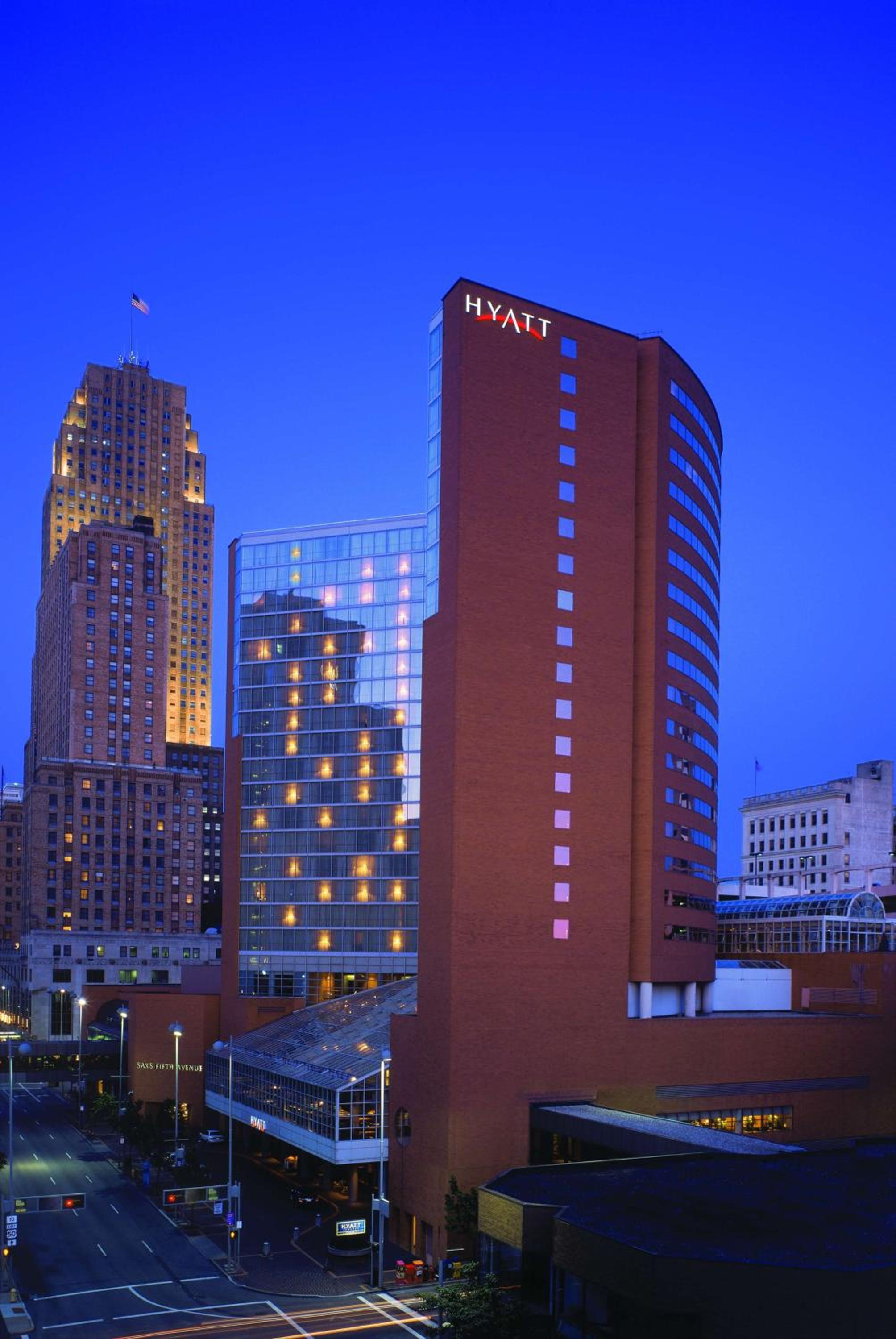 Hotel Hyatt Regency Cincinnati - Image 1