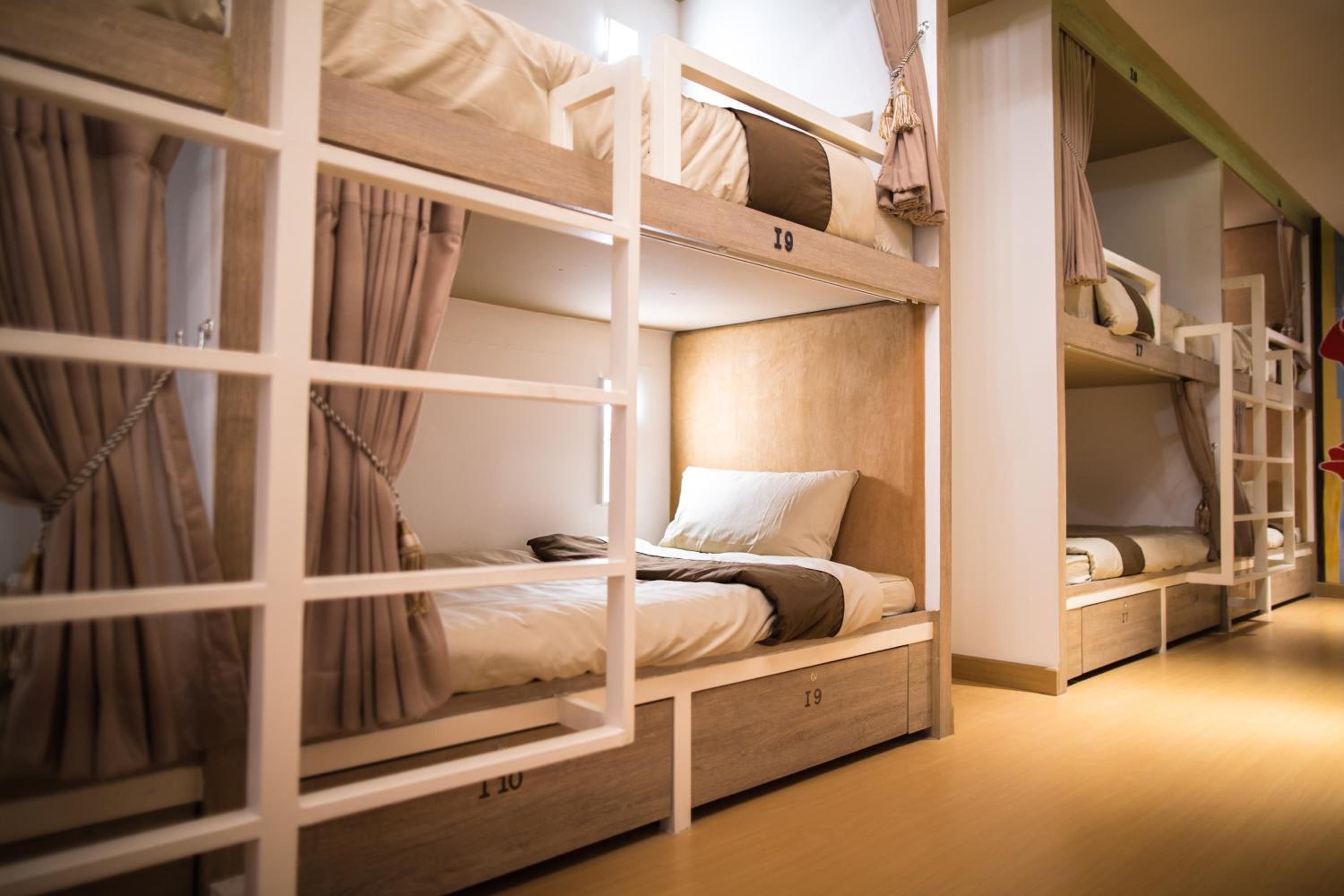 Chiangmai Midpoint Activity Hostel
