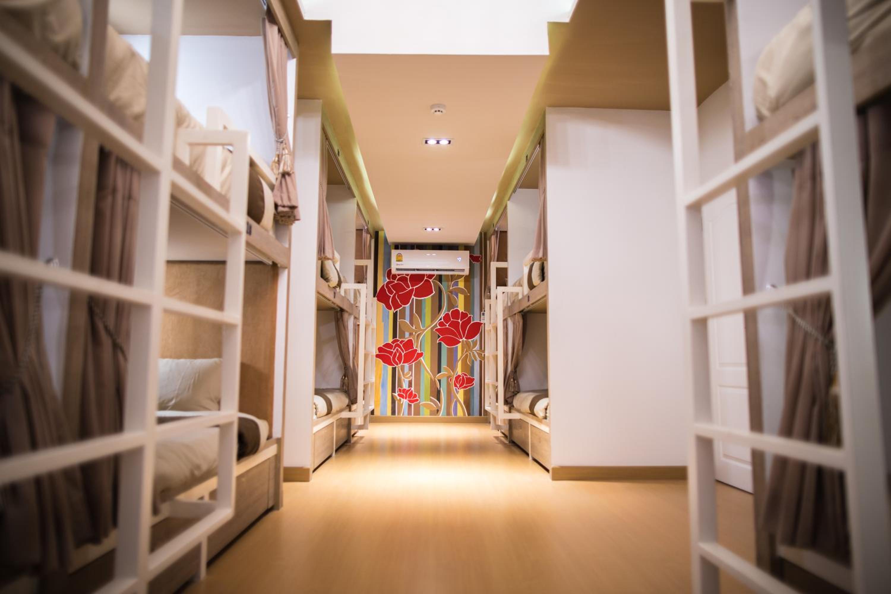 Chiangmai Midpoint Activity Hostel