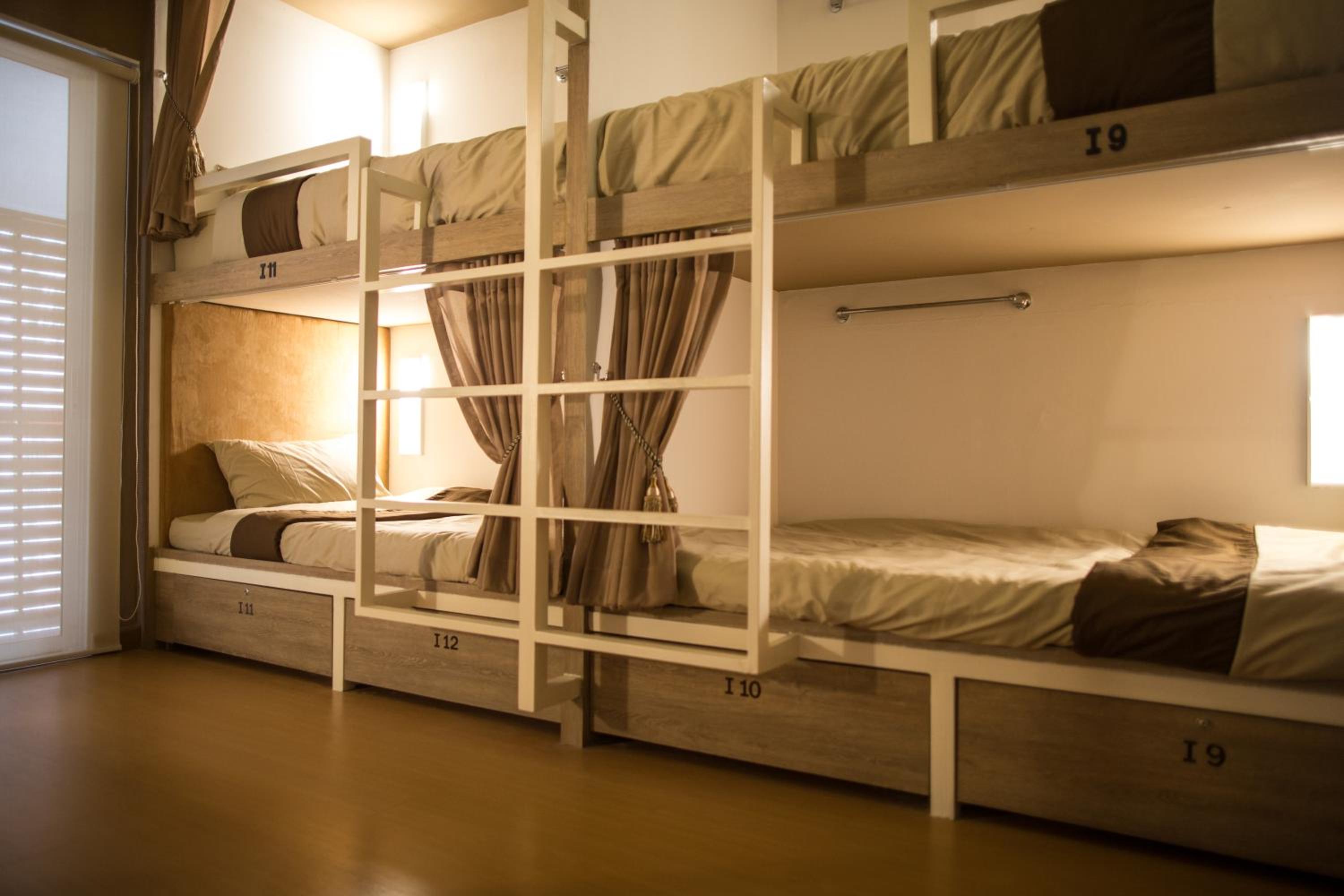 Chiangmai Midpoint Activity Hostel