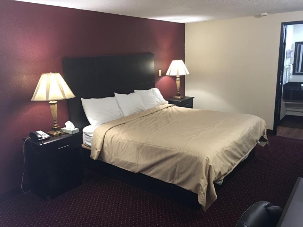 Super 9 Motel Troy