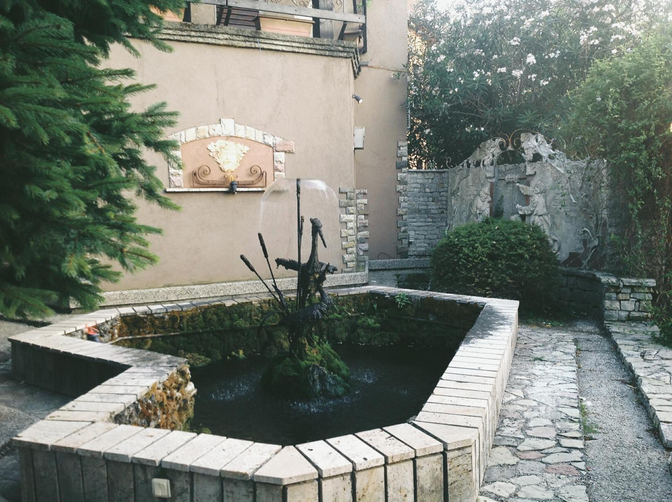 Hotel Legjenda