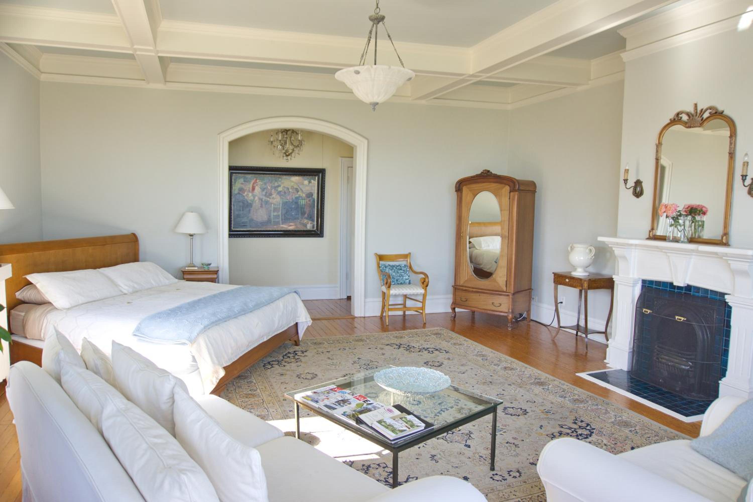Fairholme Manor Inn