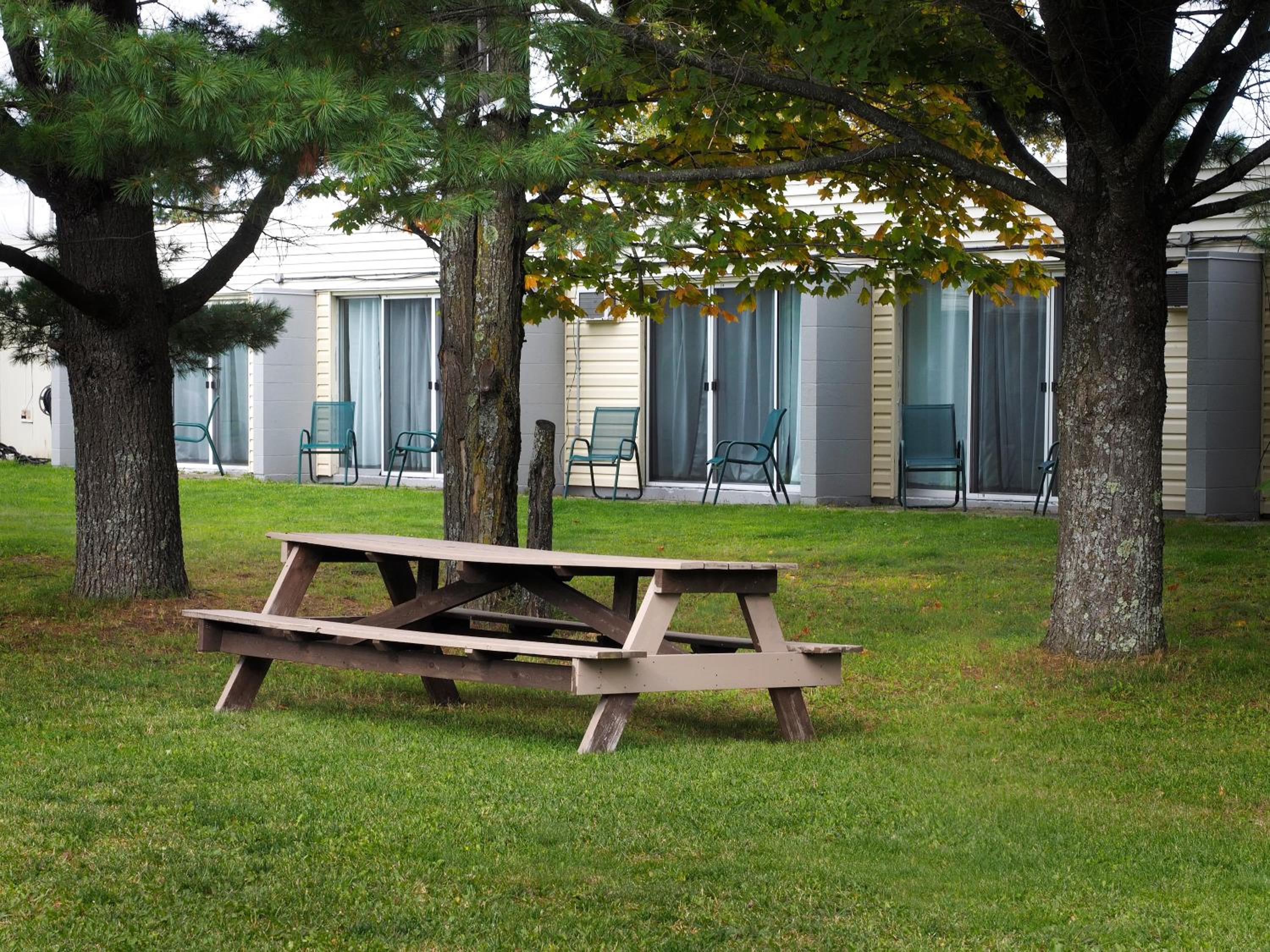 Ambassador Motel