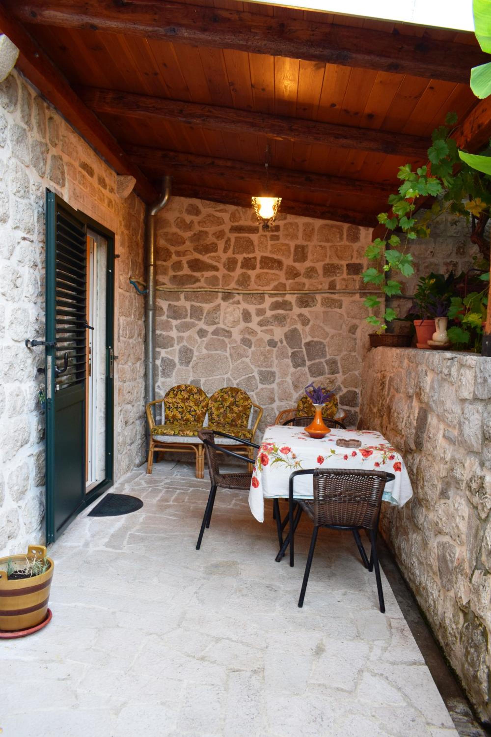 Captain's House in Dobrota