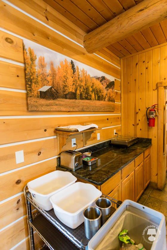 Cabin Creek Inn