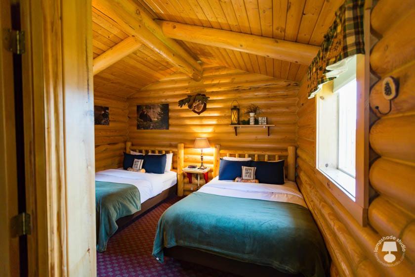 Cabin Creek Inn