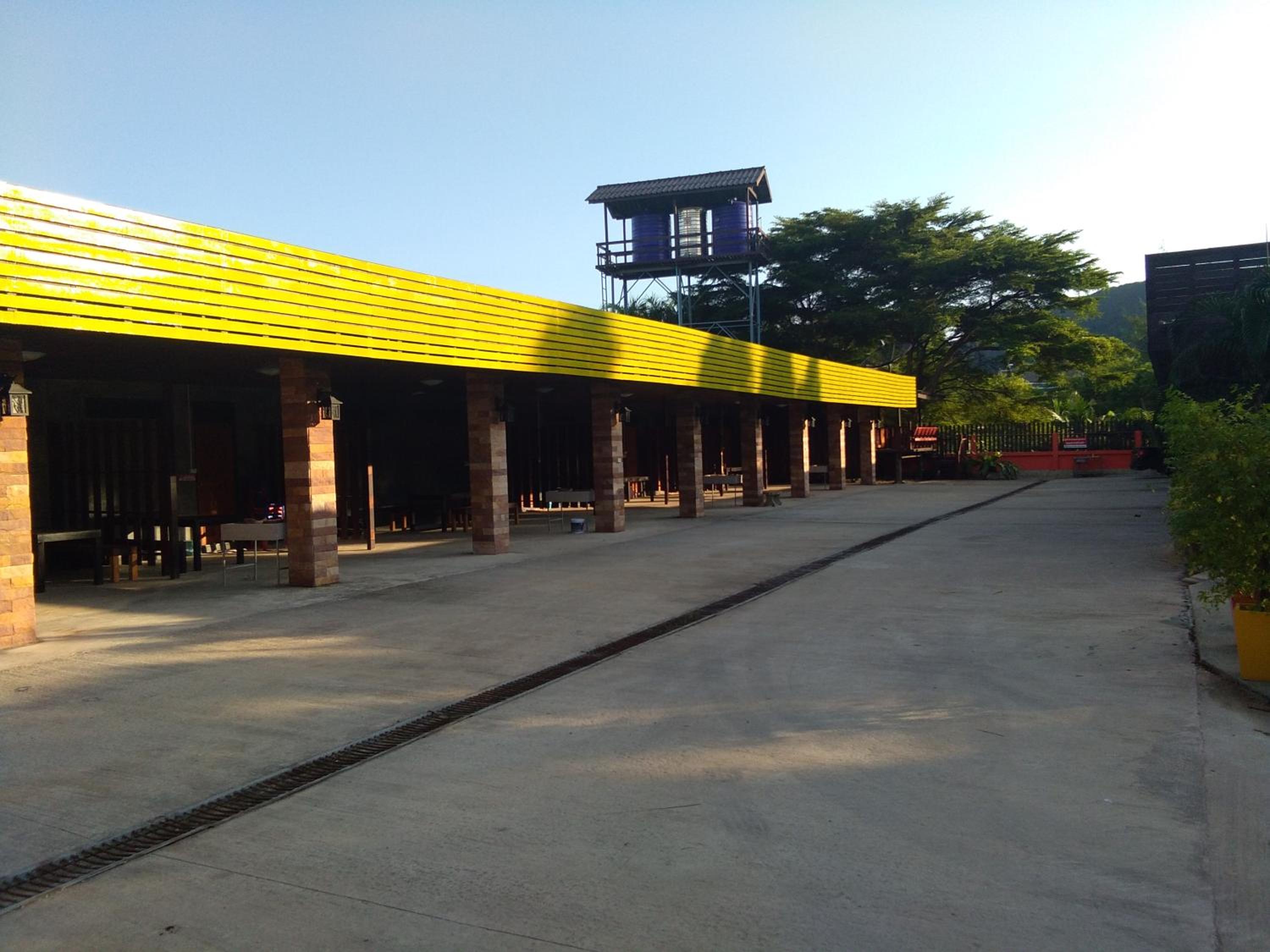 Pooma Resort