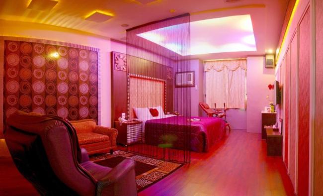Cherry Blossom Motel