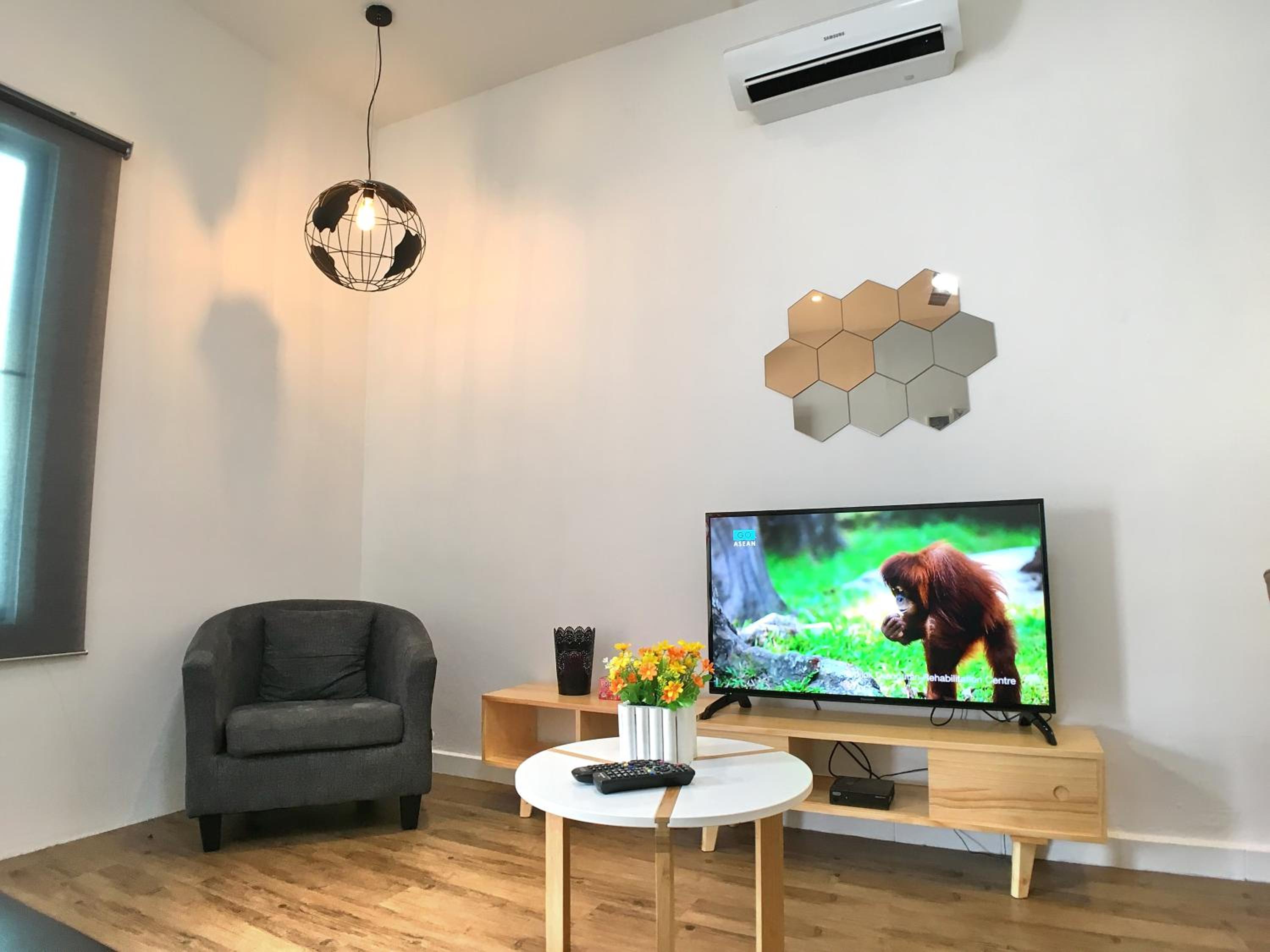 iBook Gurney Suites