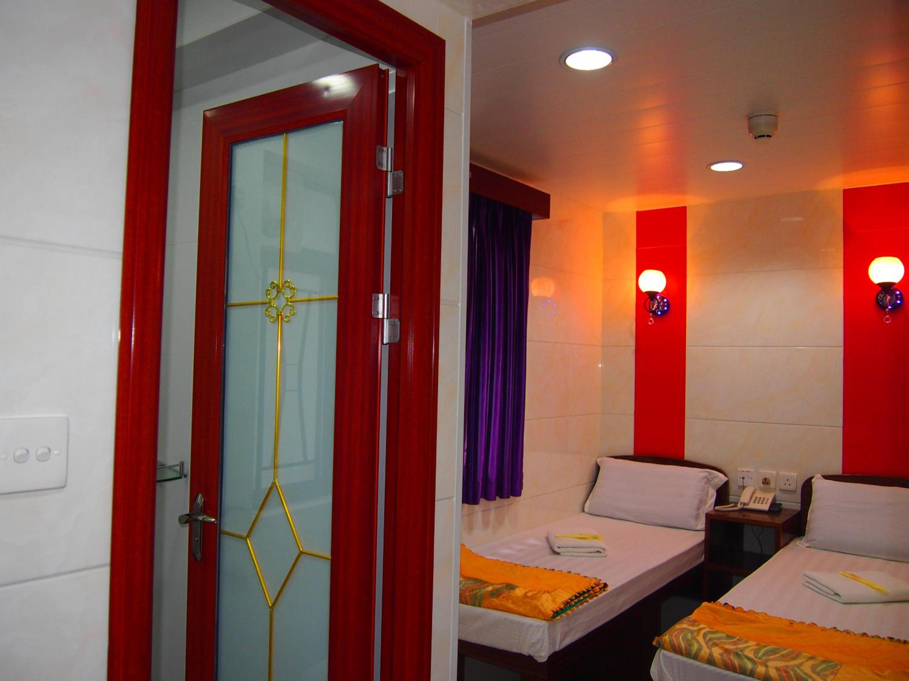 Traveller's Hostel