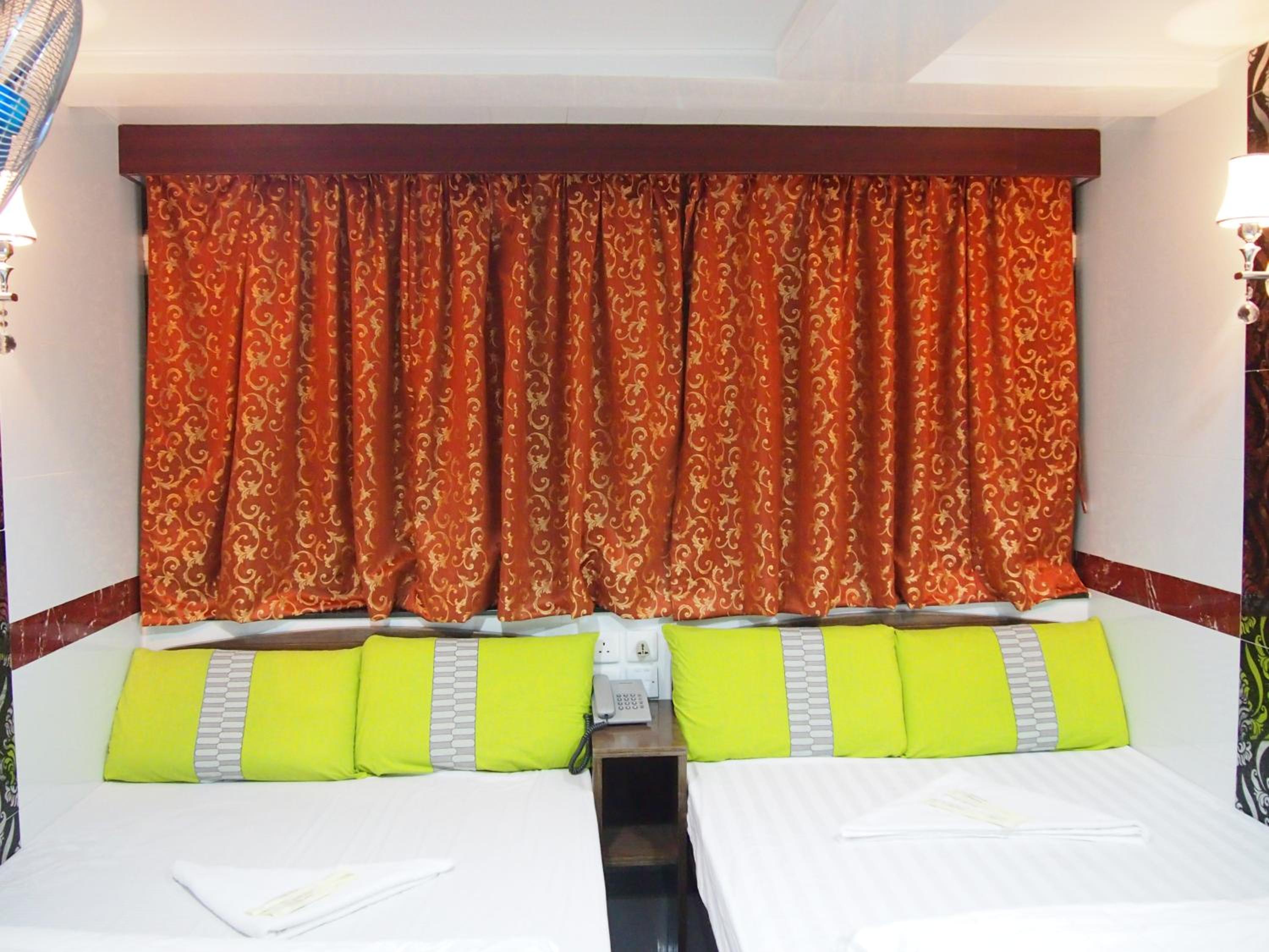 Traveller's Hostel