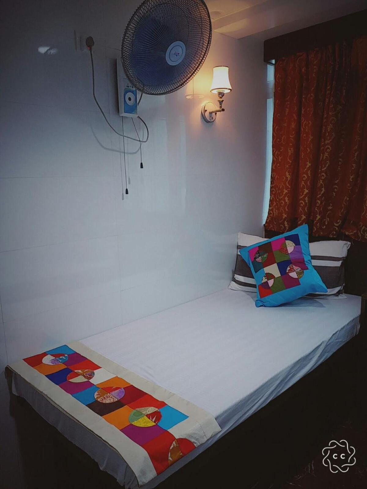 Traveller's Hostel