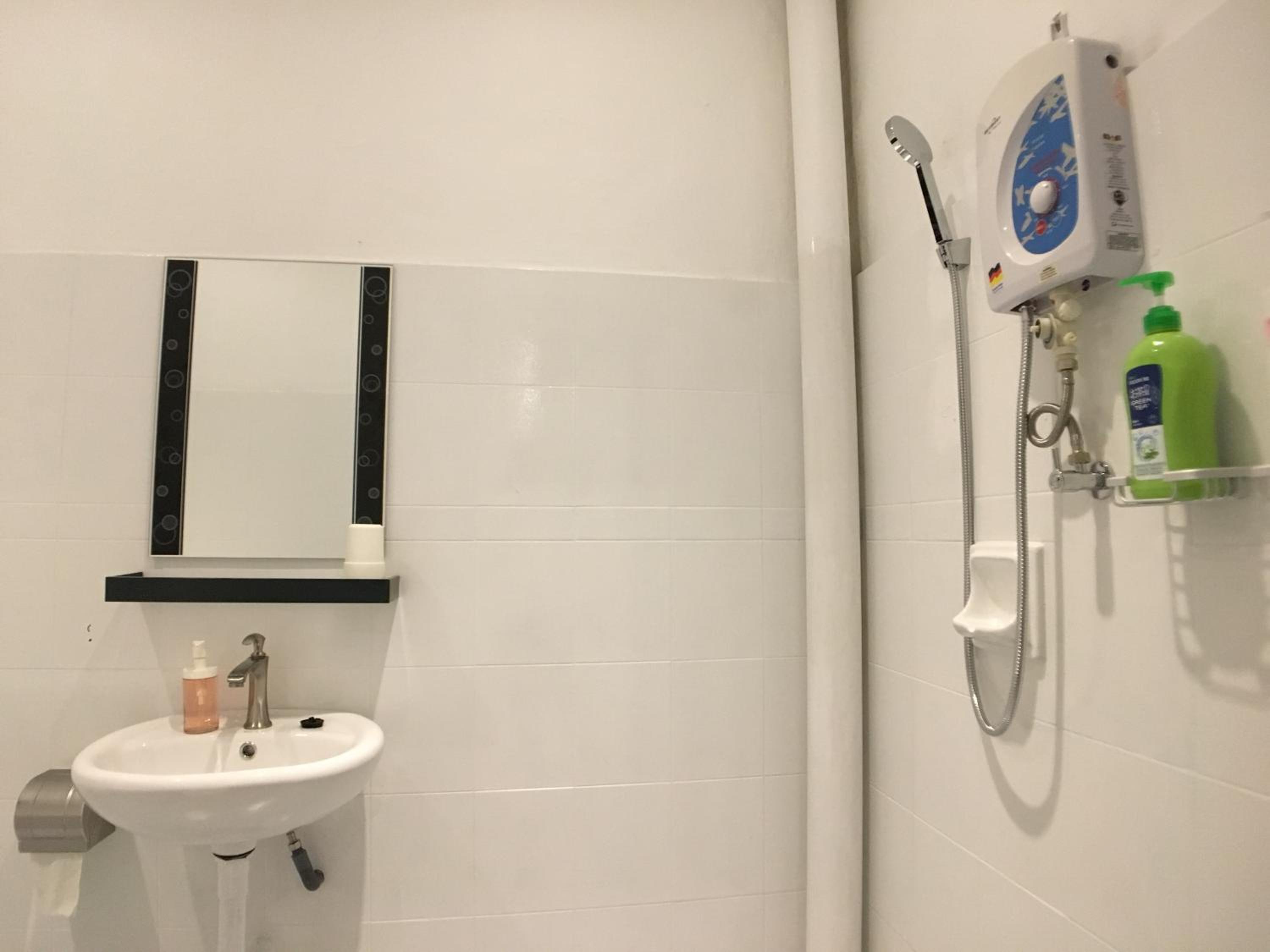 iBook Gurney Suites