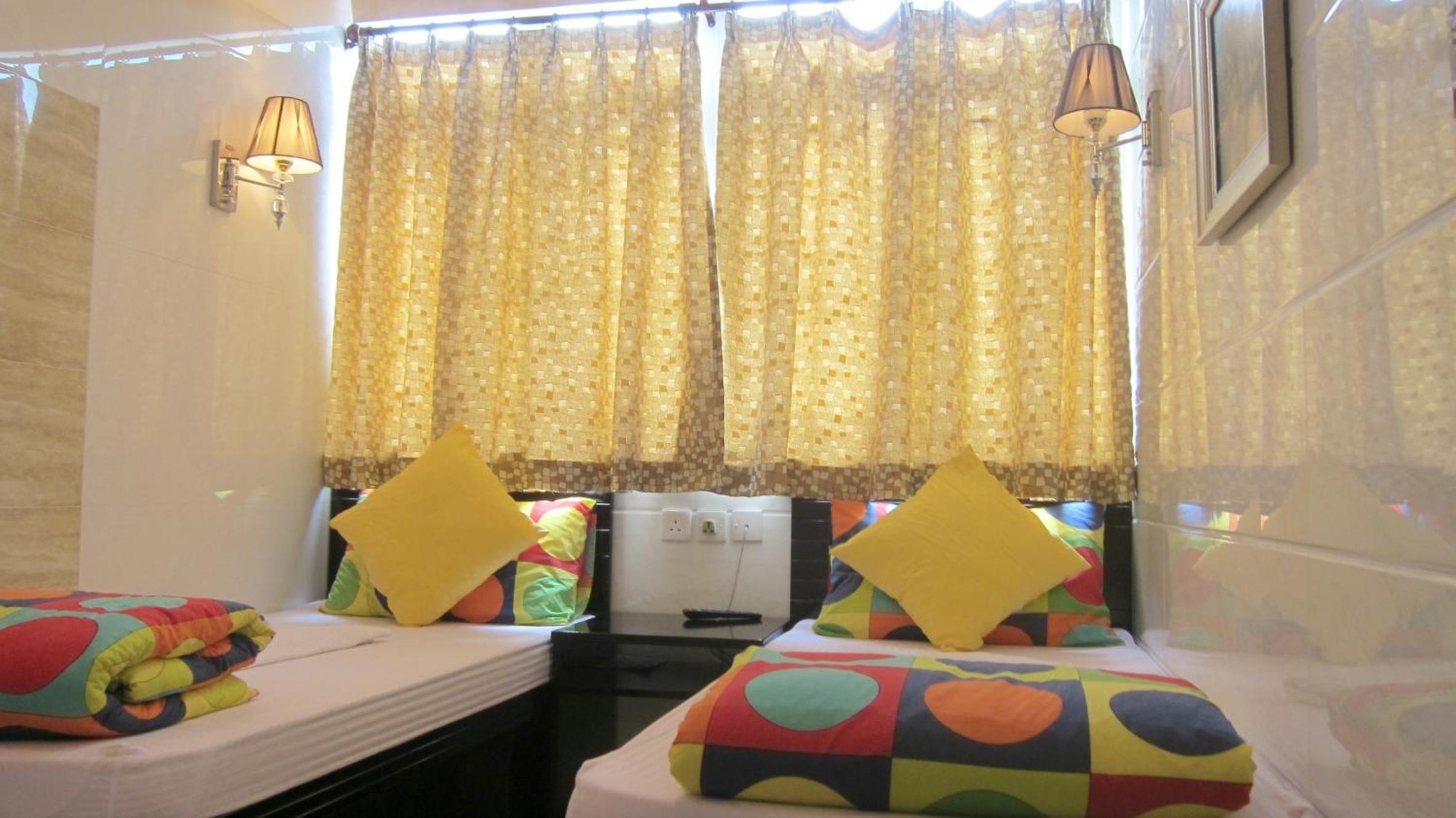 Traveller's Hostel