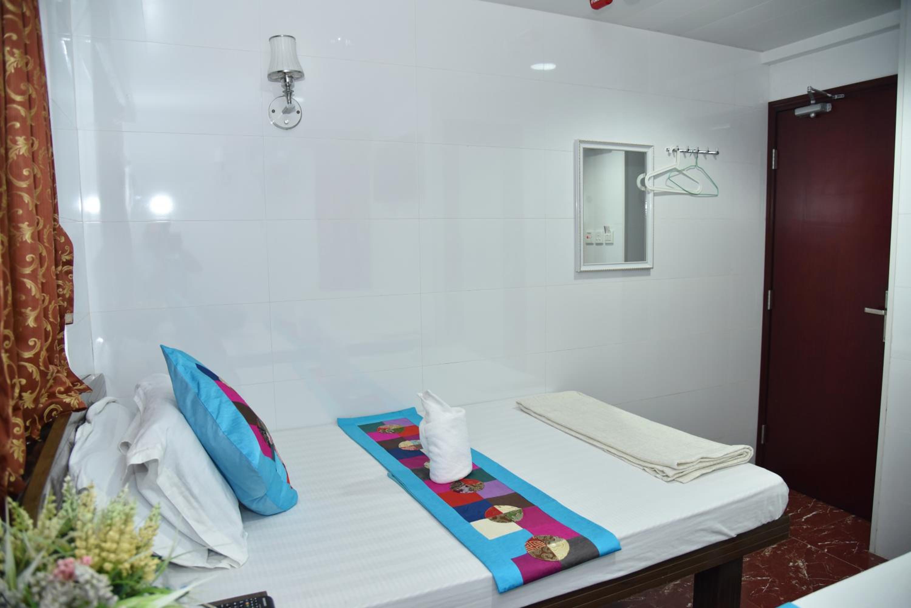Traveller's Hostel